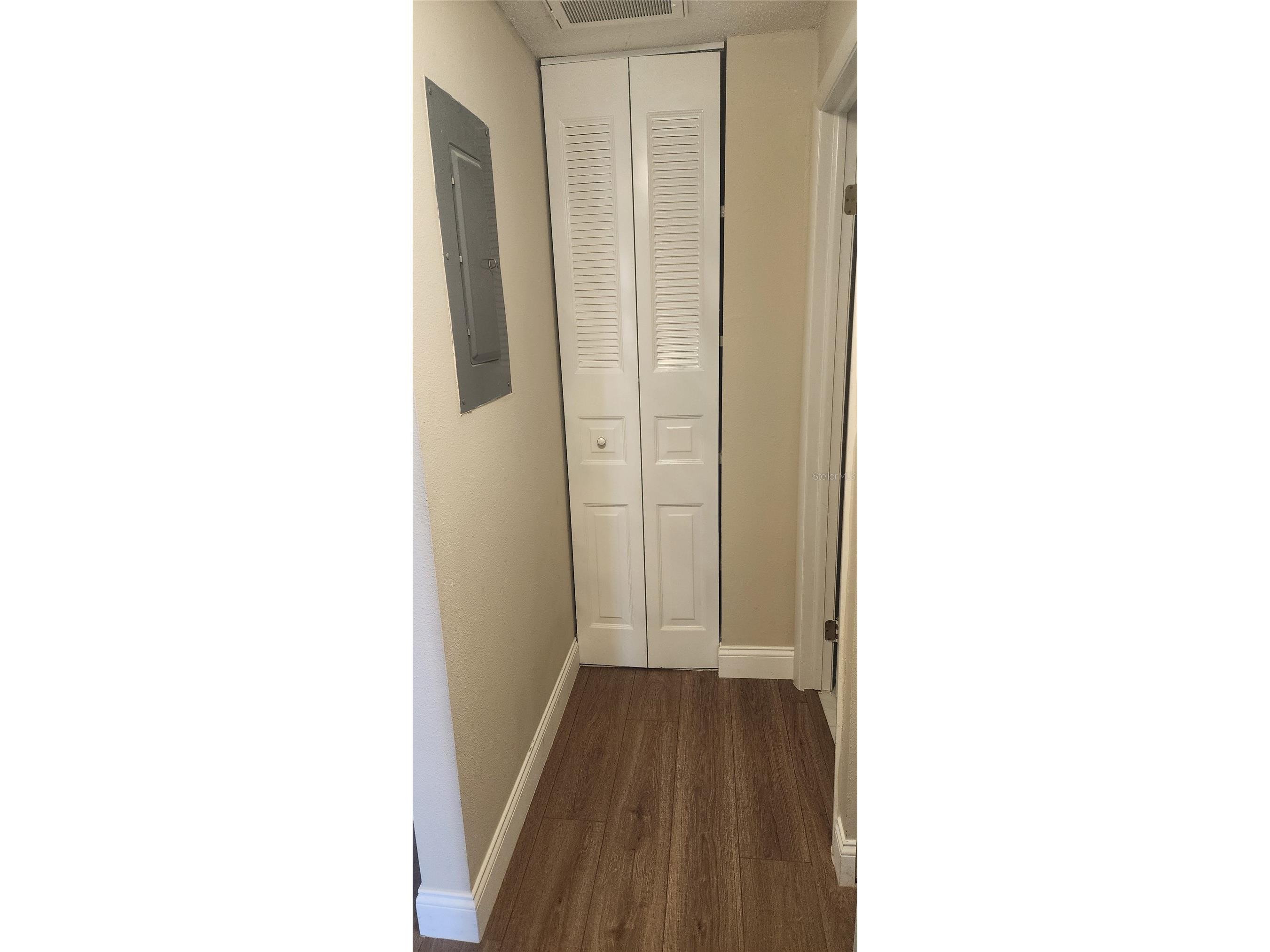 209 Corkwood Ln Oldsmar FL 34677 TB8396745 image18