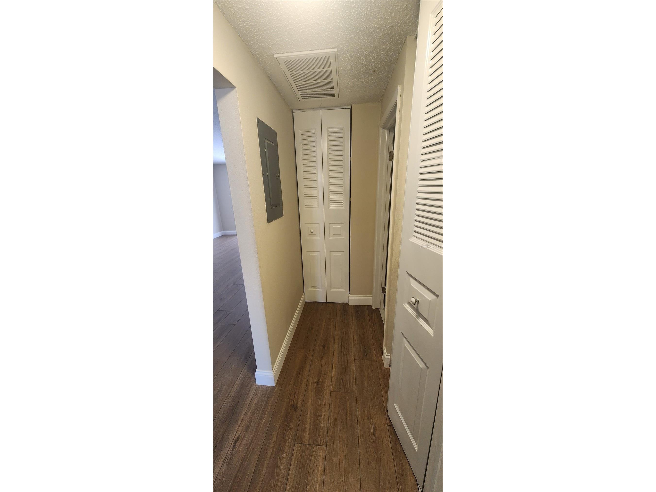 209 Corkwood Ln Oldsmar FL 34677 TB8396745 image21