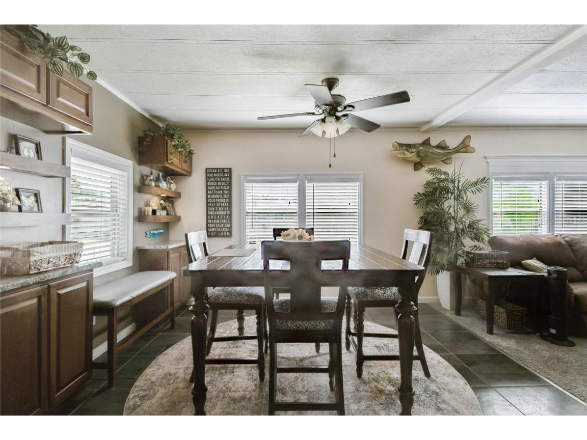 209 E 52nd Avenue Plaza E Bradenton FL 34203 TB8440189 image17