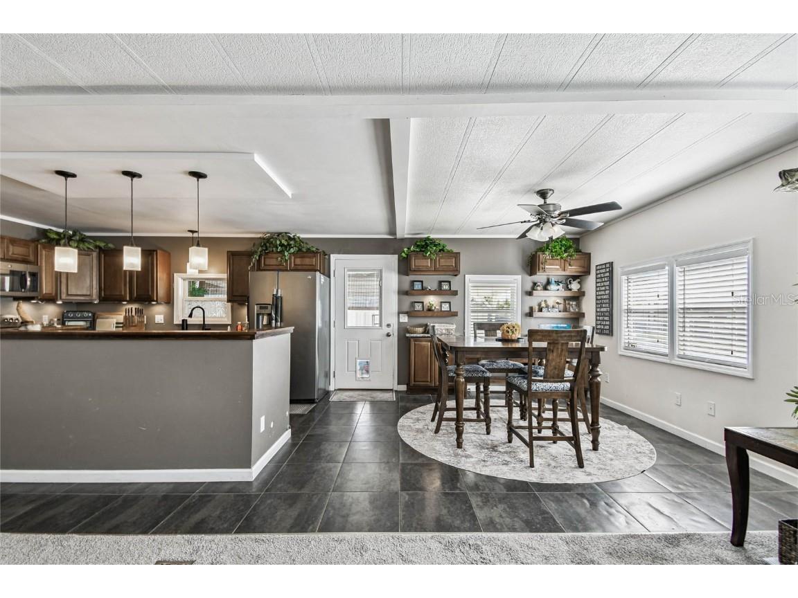 209 E 52nd Avenue Plaza E Bradenton FL 34203 TB8440189 image25