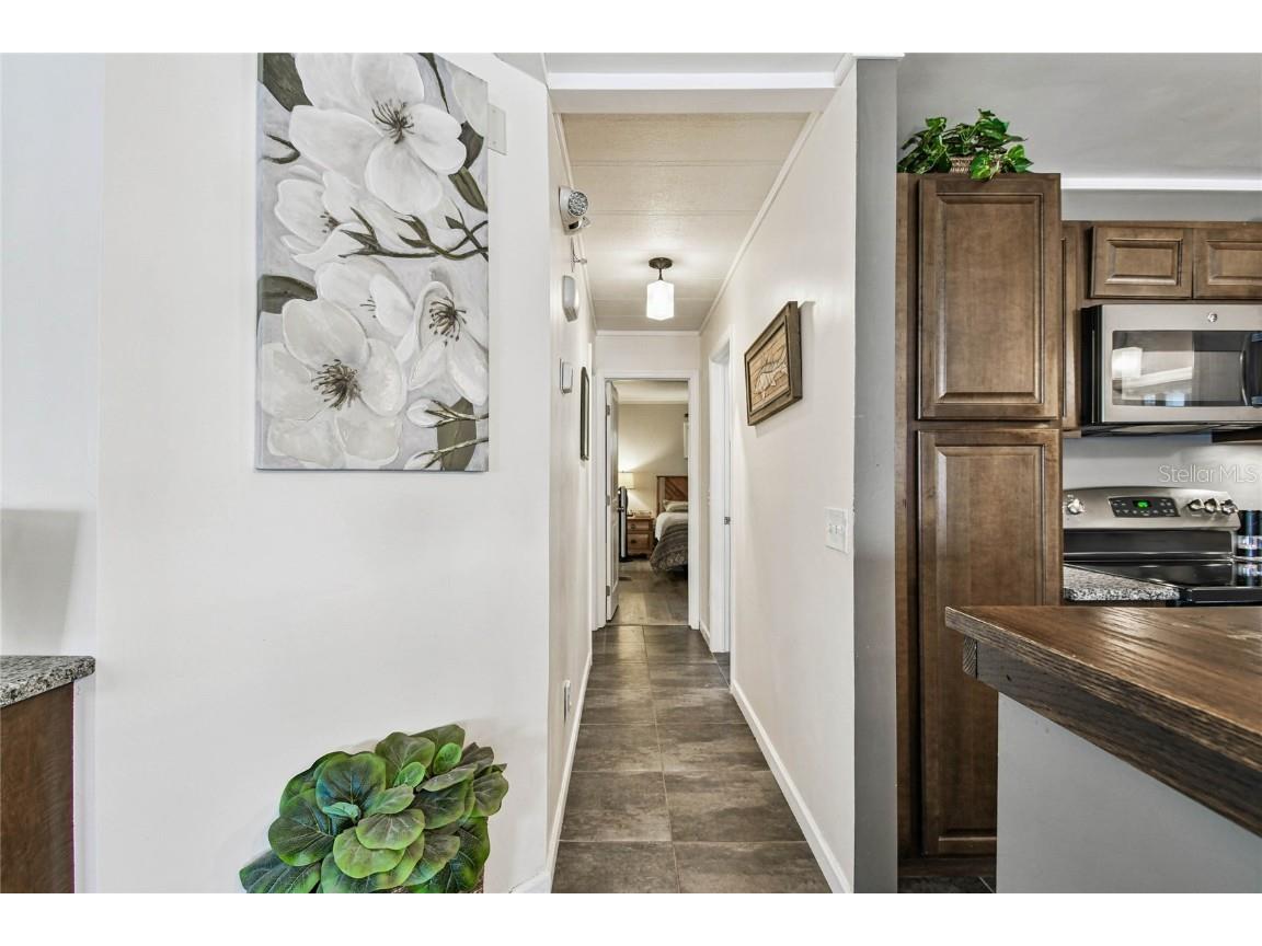 209 E 52nd Avenue Plaza E Bradenton FL 34203 TB8440189 image28