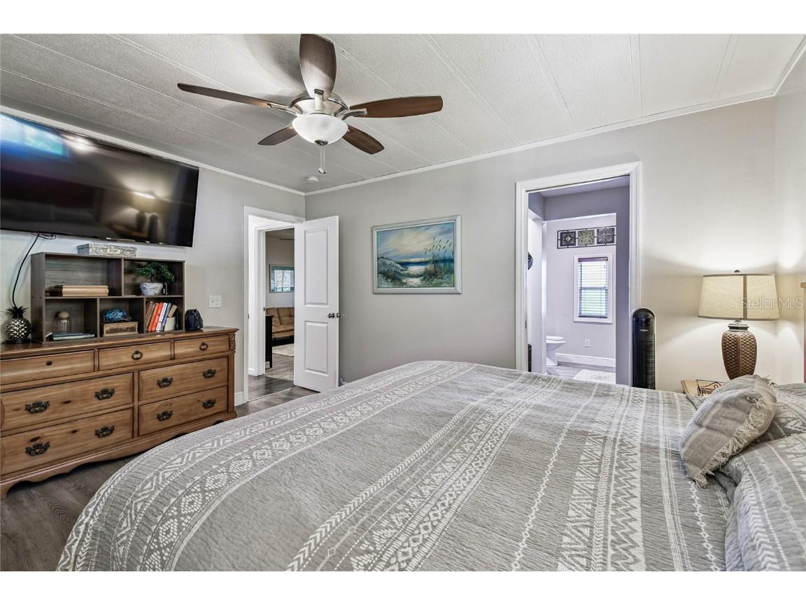 209 E 52nd Avenue Plaza E Bradenton FL 34203 TB8440189 image37