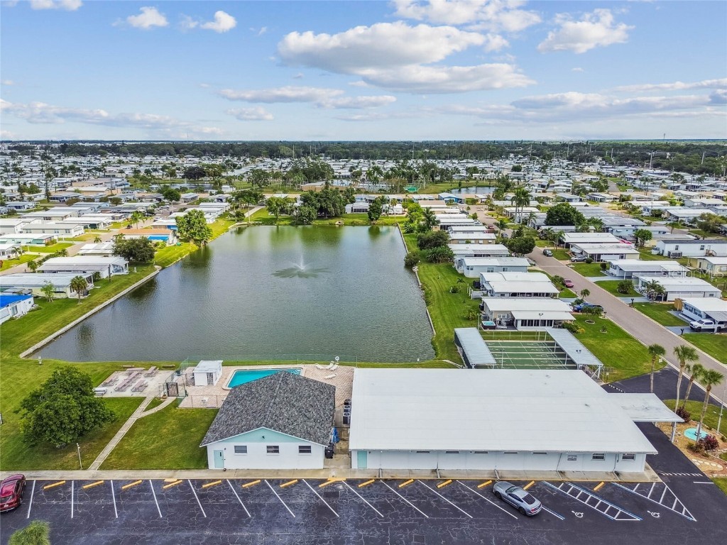 209 E 52nd Avenue Plaza E Bradenton FL 34203 TB8440189 image69