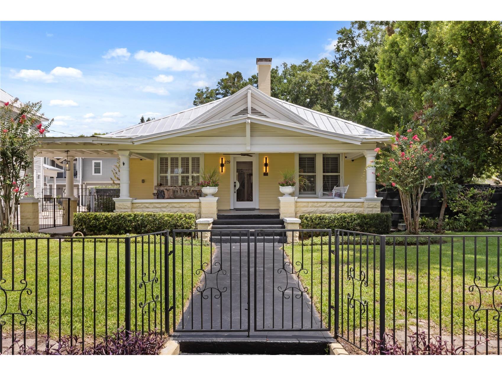 209 E Amelia Street Orlando FL 32801 O6419813 image2