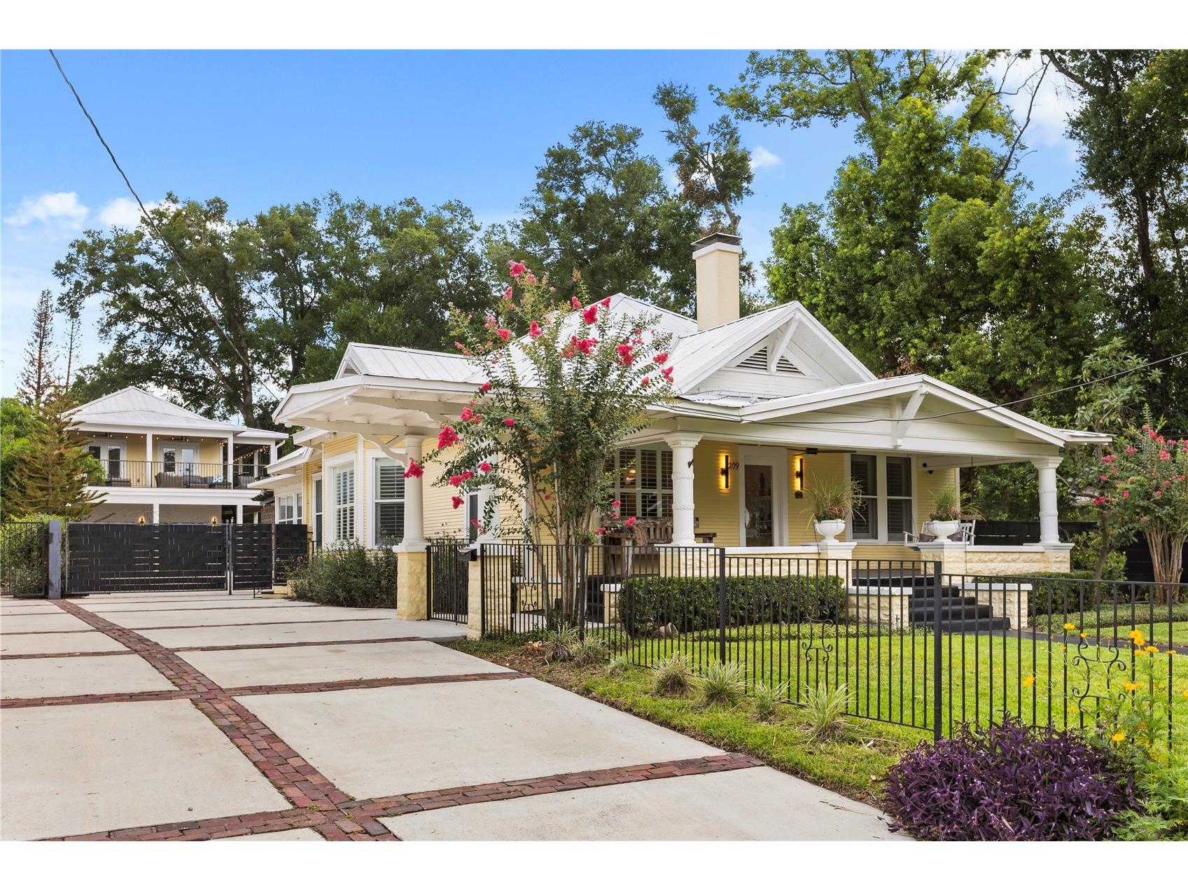 209 E Amelia Street Orlando FL 32801 O6419813 image4