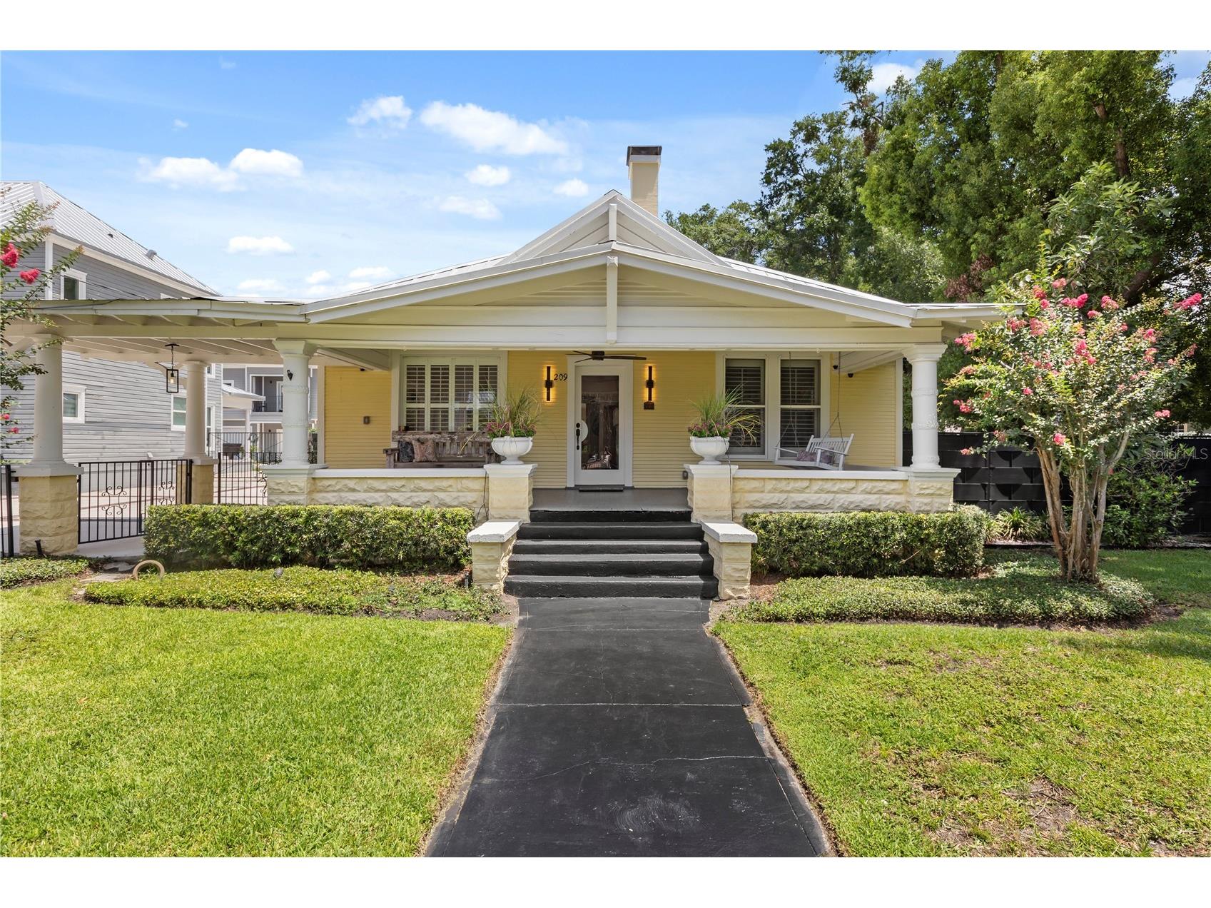 209 E Amelia Street Orlando FL 32801 O6419813 image7