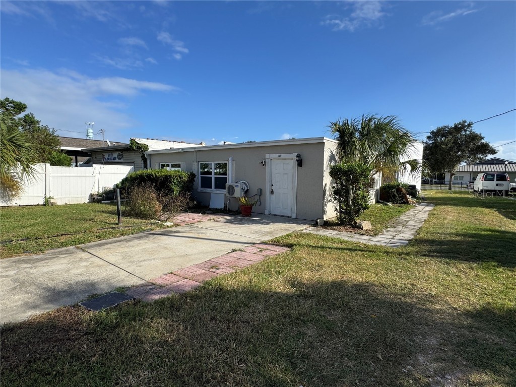 209 E Main Street Dundee FL 33838 S5137226 image2