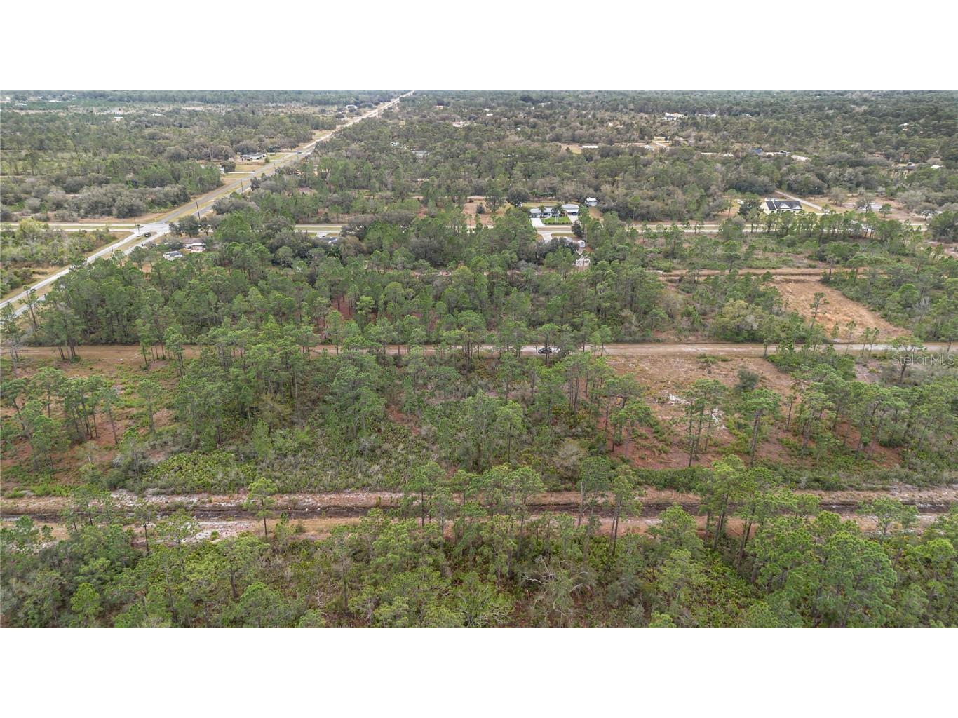 209 El Dorado Drive Indian Lake Estates FL 33855 - LAKE WALK IN WATER S5118517 image3