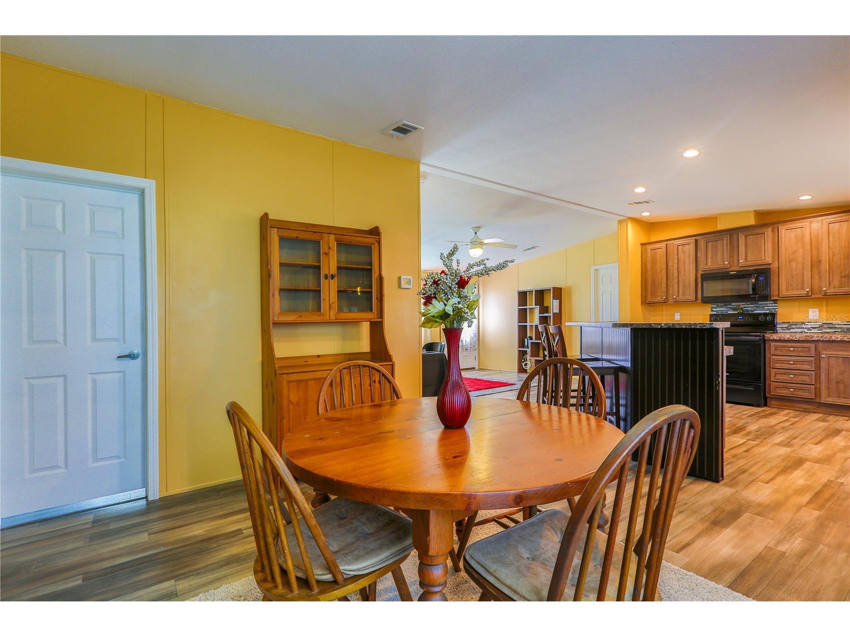209 Ellsworth Drive Kissimmee FL 34758 O6400989 image4