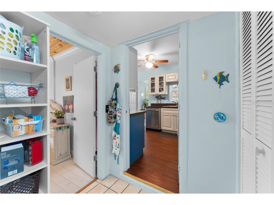 209 Emerald Lane Largo FL 33771 TB8409457 image23