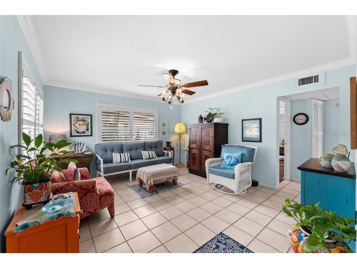 209 Emerald Lane Largo FL 33771 TB8409457 image4