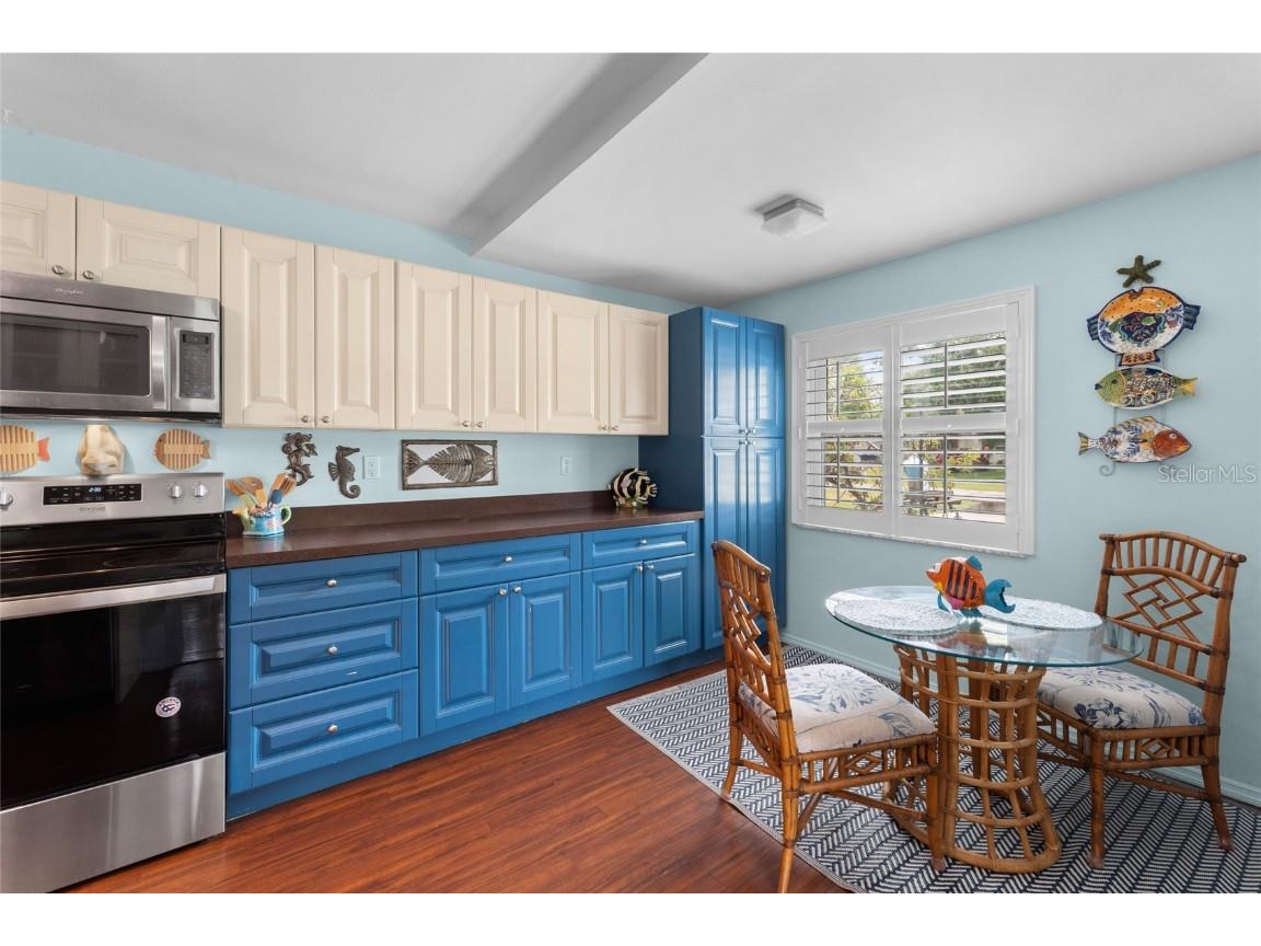 209 Emerald Lane Largo FL 33771 TB8409457 image9