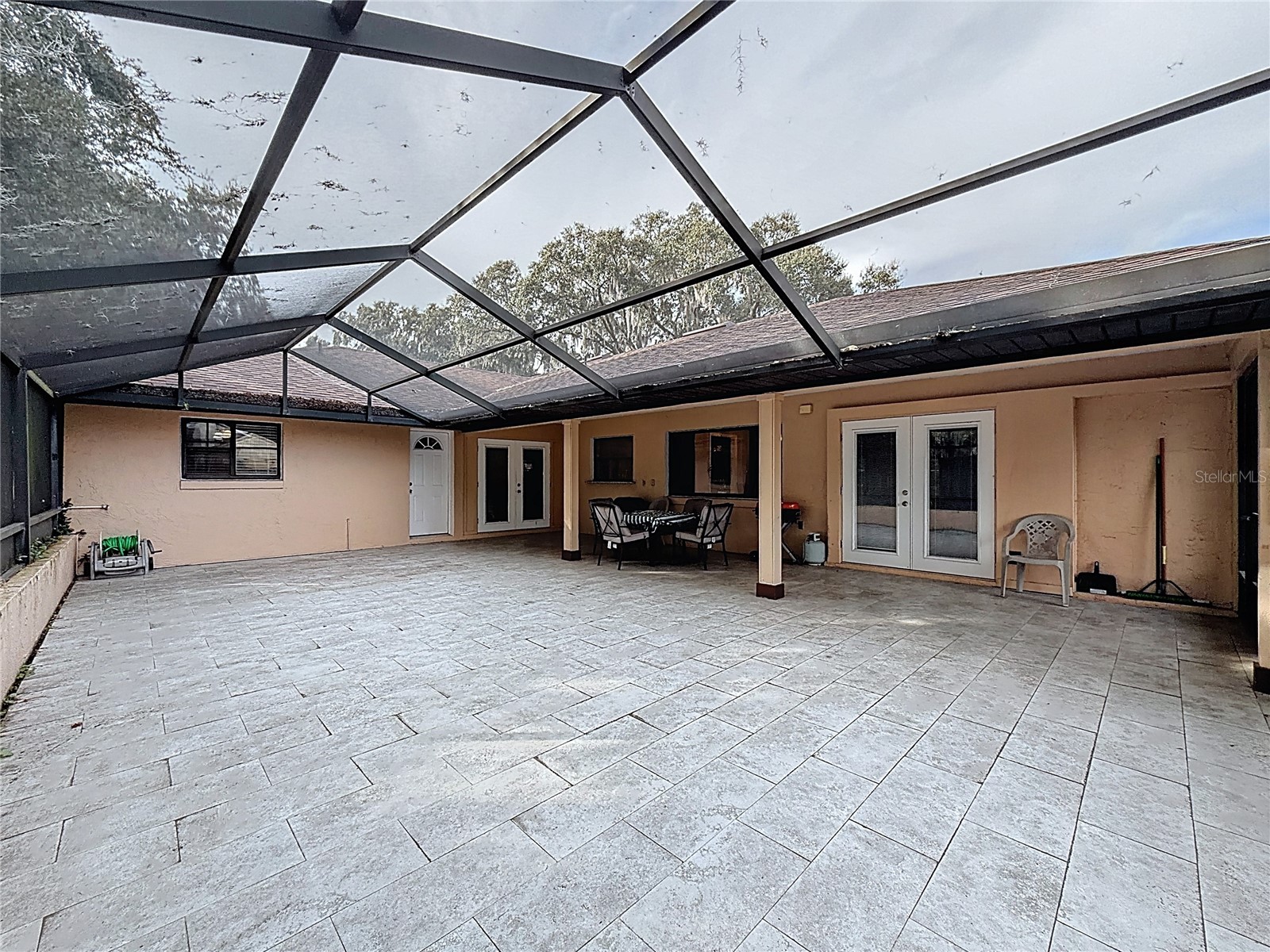 209 First Street Tavares FL 32778 S5142540 image25