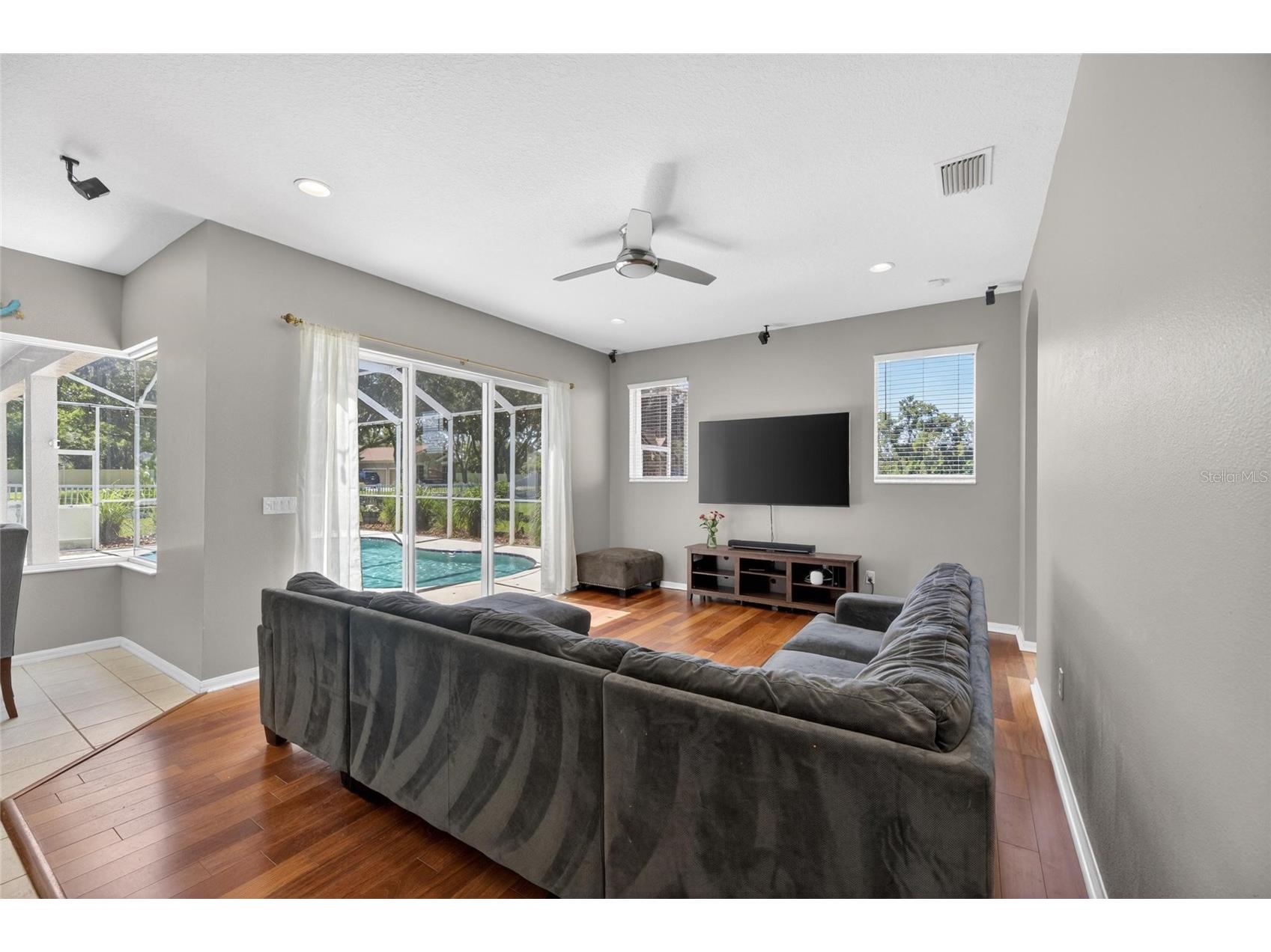 209 Forest Breeze Avenue Brandon FL 33511 TB8519542 image15