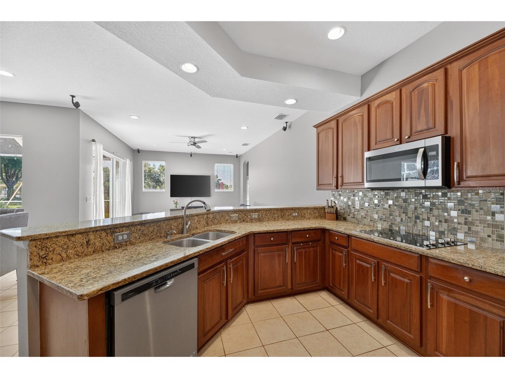 209 Forest Breeze Avenue Brandon FL 33511 TB8519542 image18