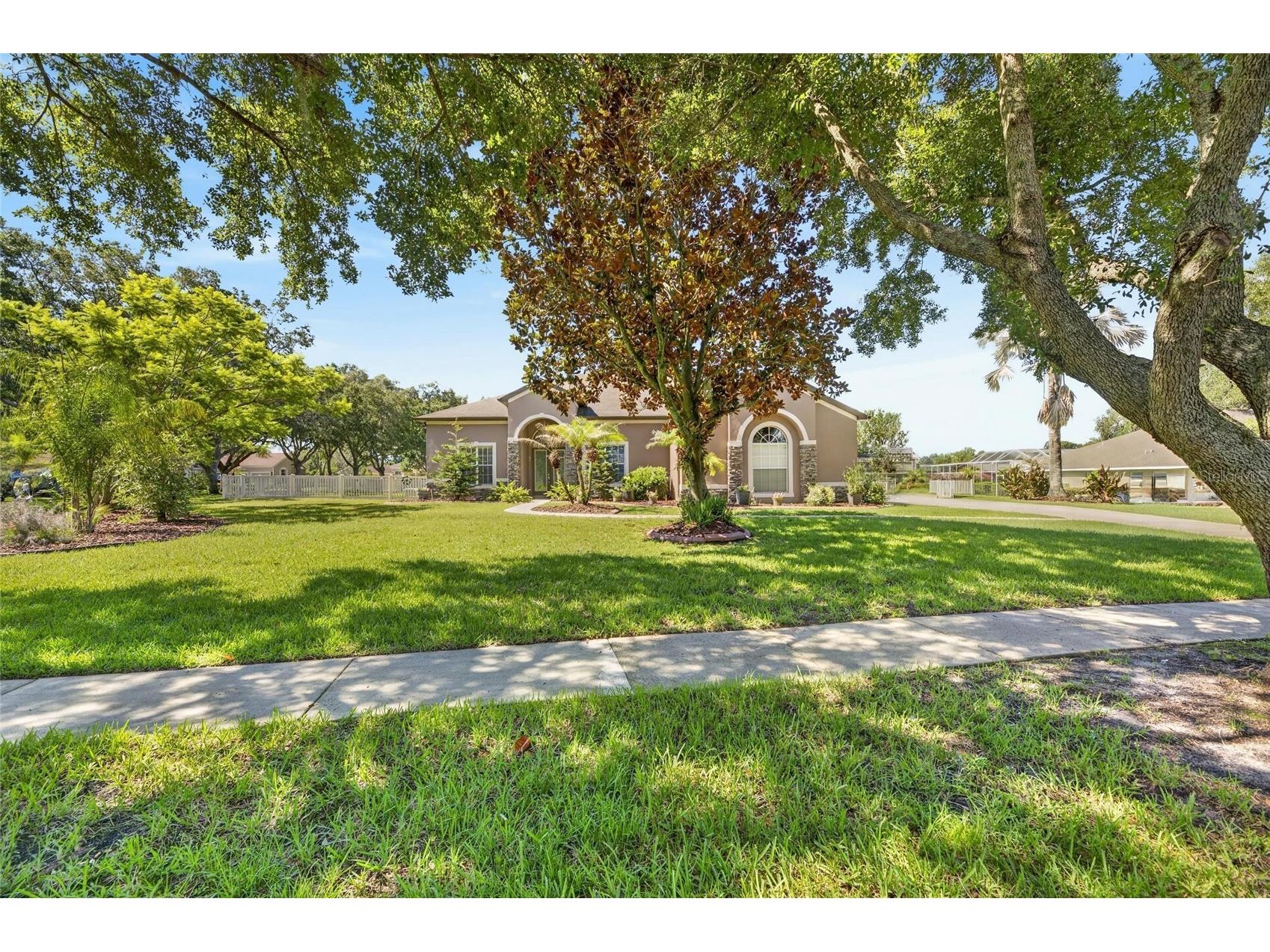 209 Forest Breeze Avenue Brandon FL 33511 TB8519542 image2