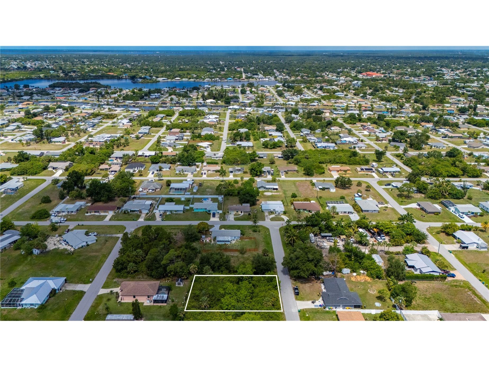 209 Forrest Avenue NW Port Charlotte FL 33952 C7527347 image5