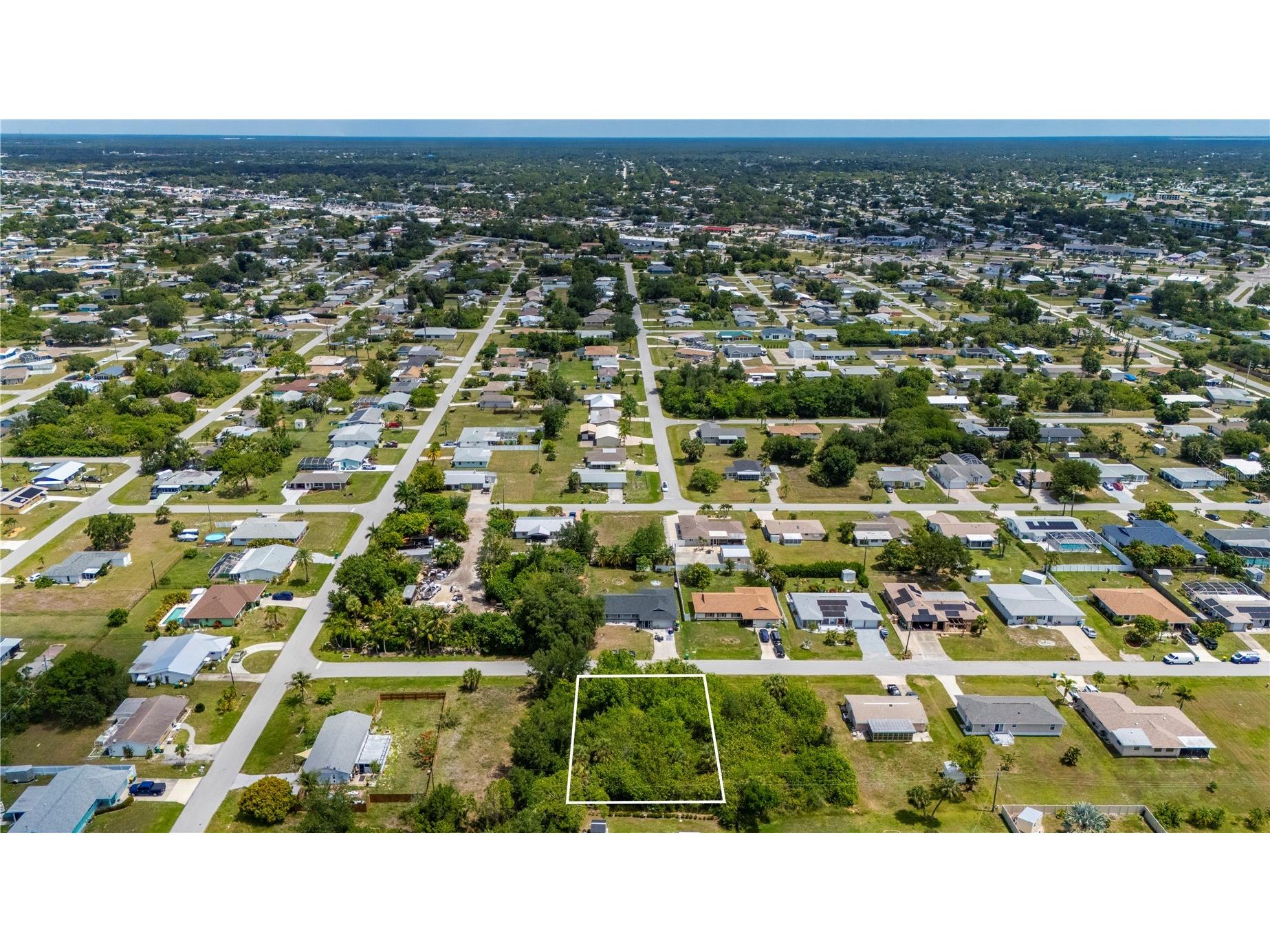 209 Forrest Avenue NW Port Charlotte FL 33952 C7527347 image9