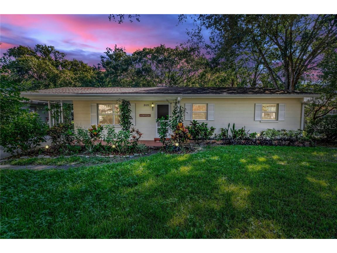 209 Forrest Drive Sanford FL 32773 O6147554 image1
