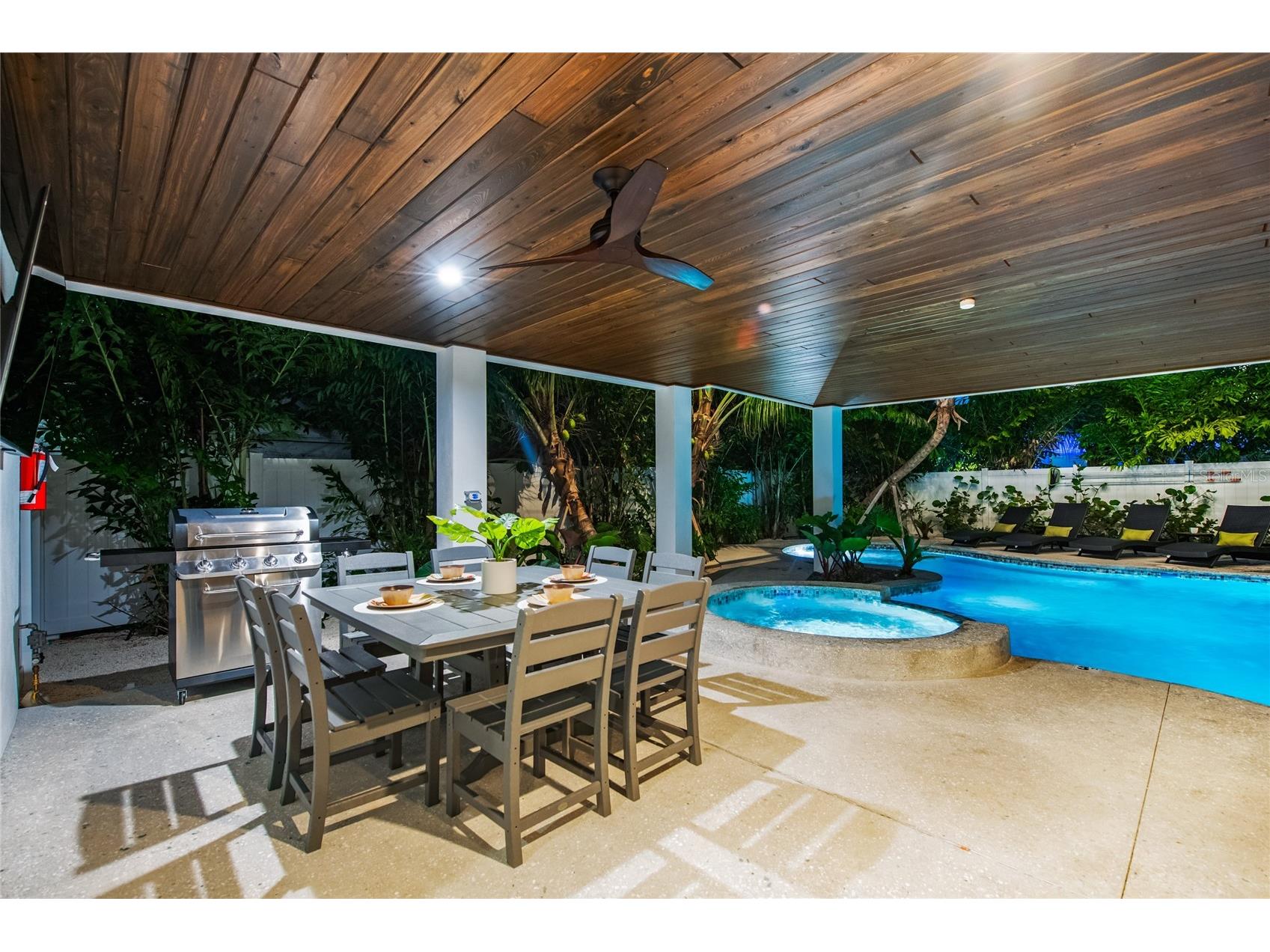 209 Garfield Drive Sarasota FL 34236 A4688244 image13