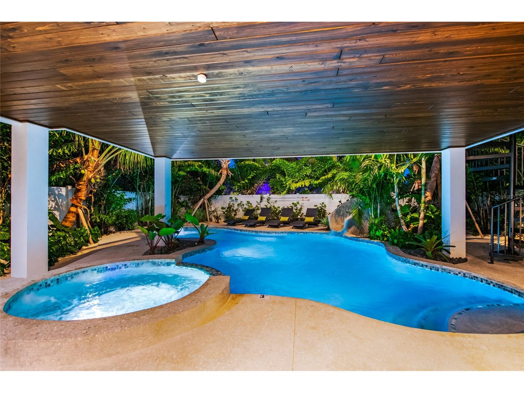 209 Garfield Drive Sarasota FL 34236 A4688244 image15