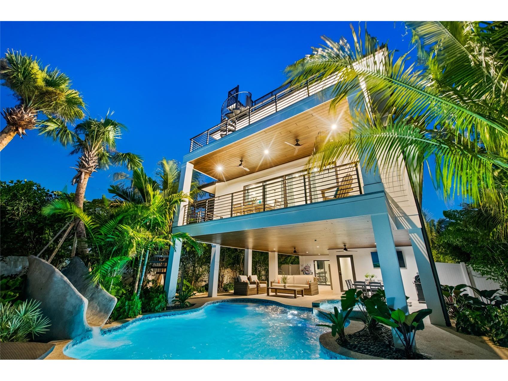 209 Garfield Drive Sarasota FL 34236 A4688244 image2