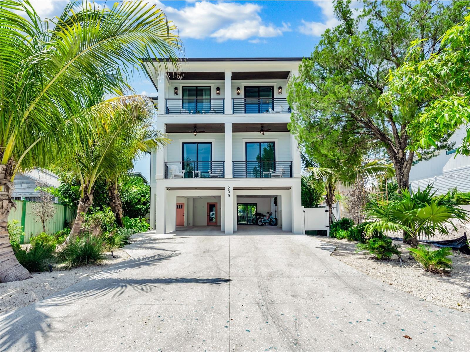 209 Garfield Drive Sarasota FL 34236 A4688244 image9