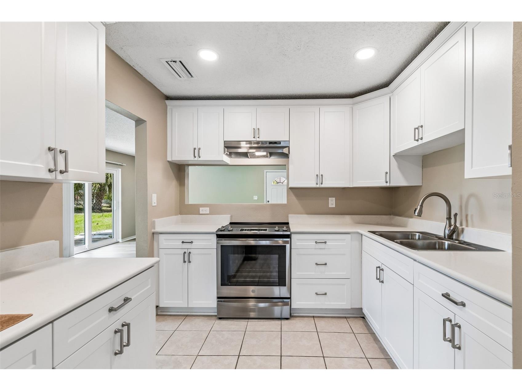 209 Genet Court Sun City Center FL 33573 TB8494958 image10