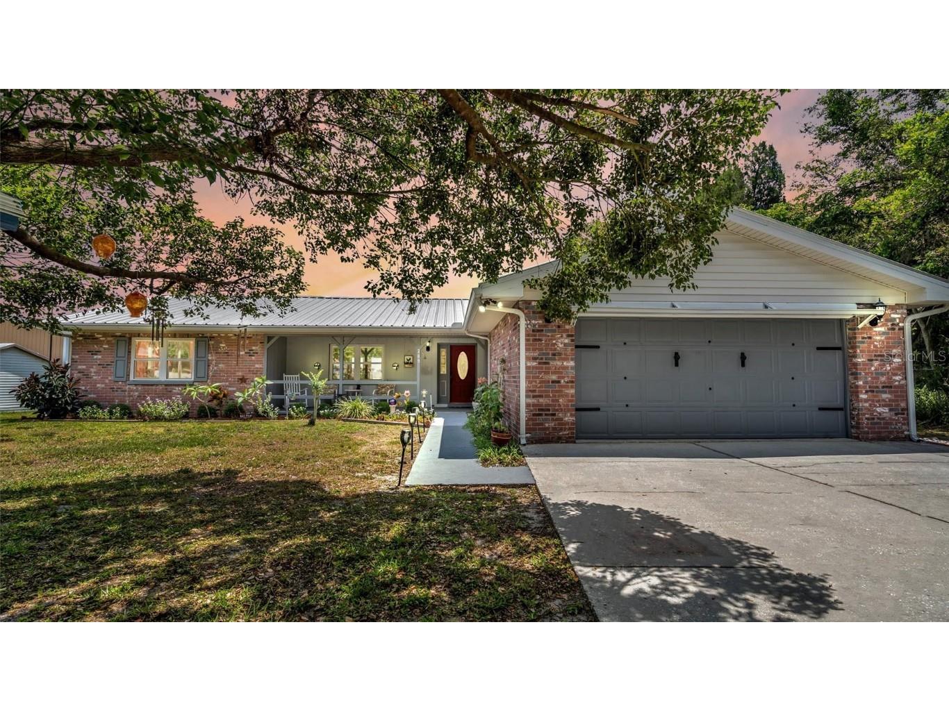 209 Greenleaf Lane Polk City FL 33868 - LAKE AGNES L4937260 image1