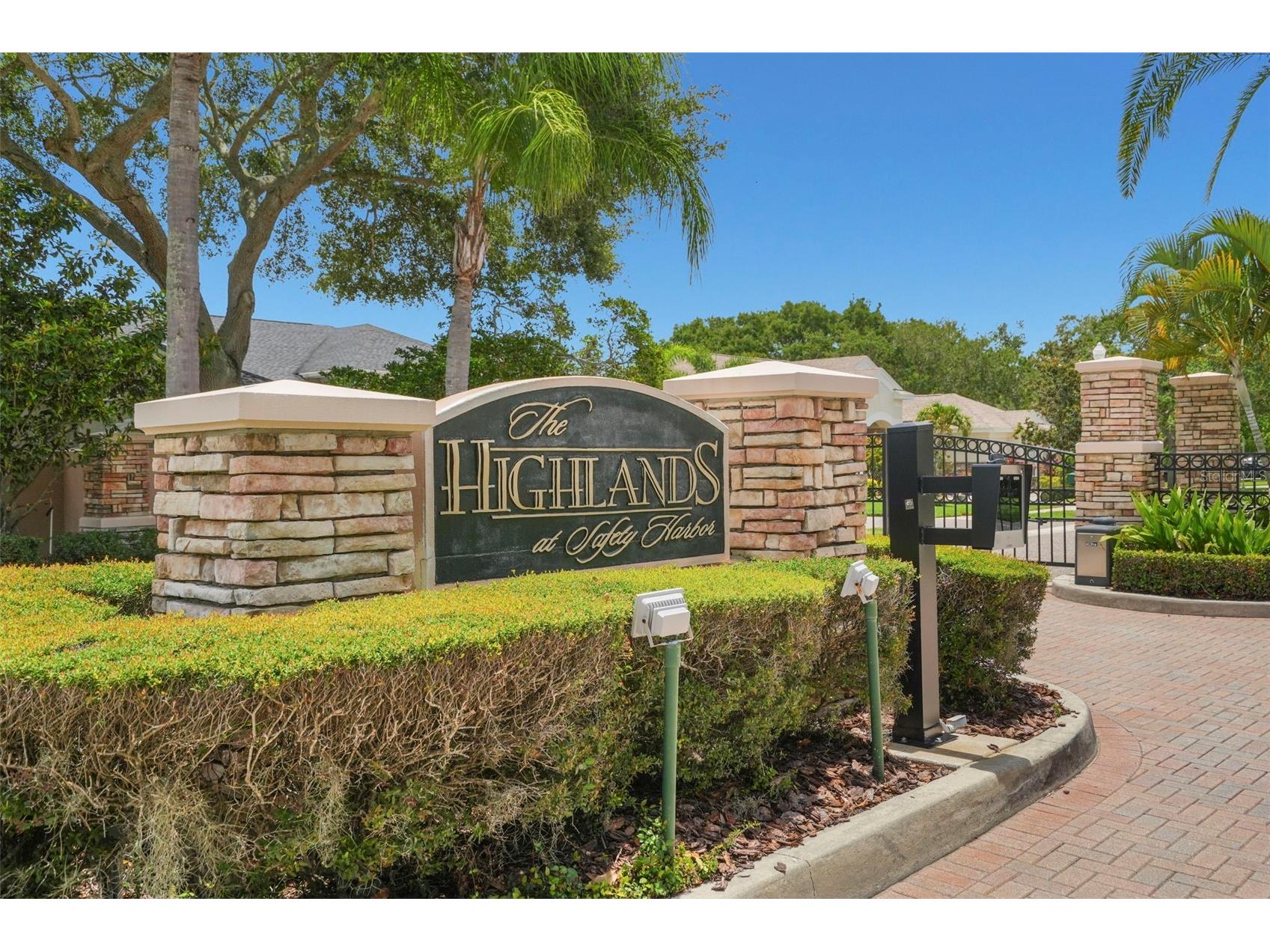 209 Highland Woods Drive Safety Harbor FL 34695 TB8513515 image93