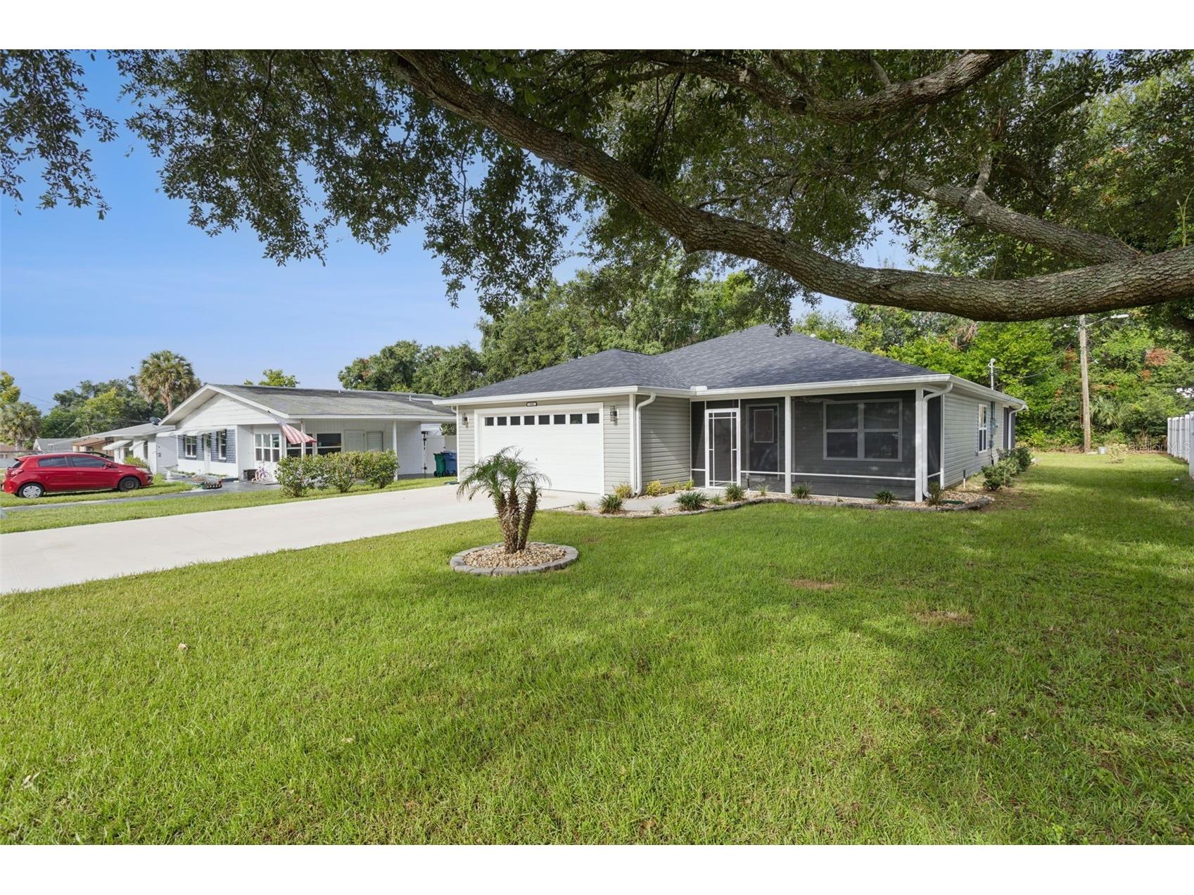209 Jean Street Tavares FL 32778 G5115086 image2