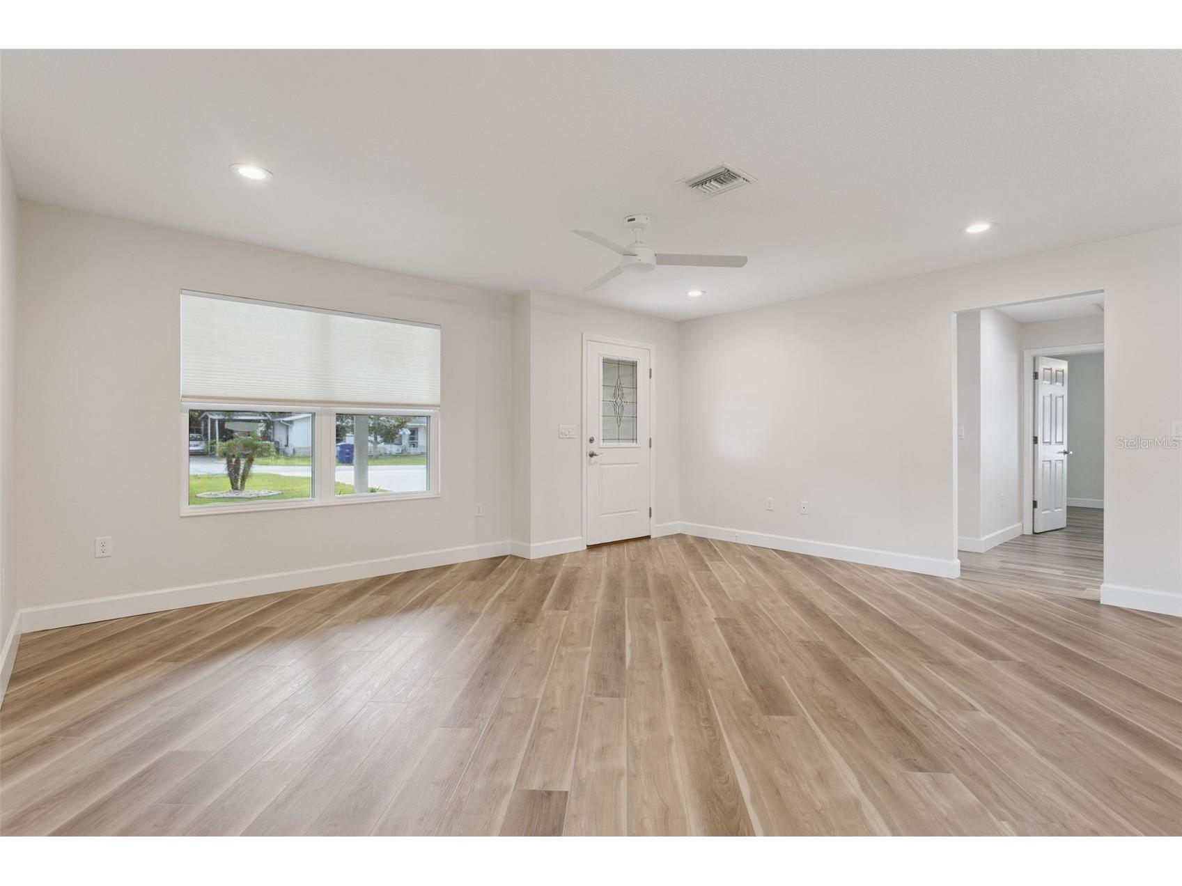 209 Jean Street Tavares FL 32778 G5115086 image4