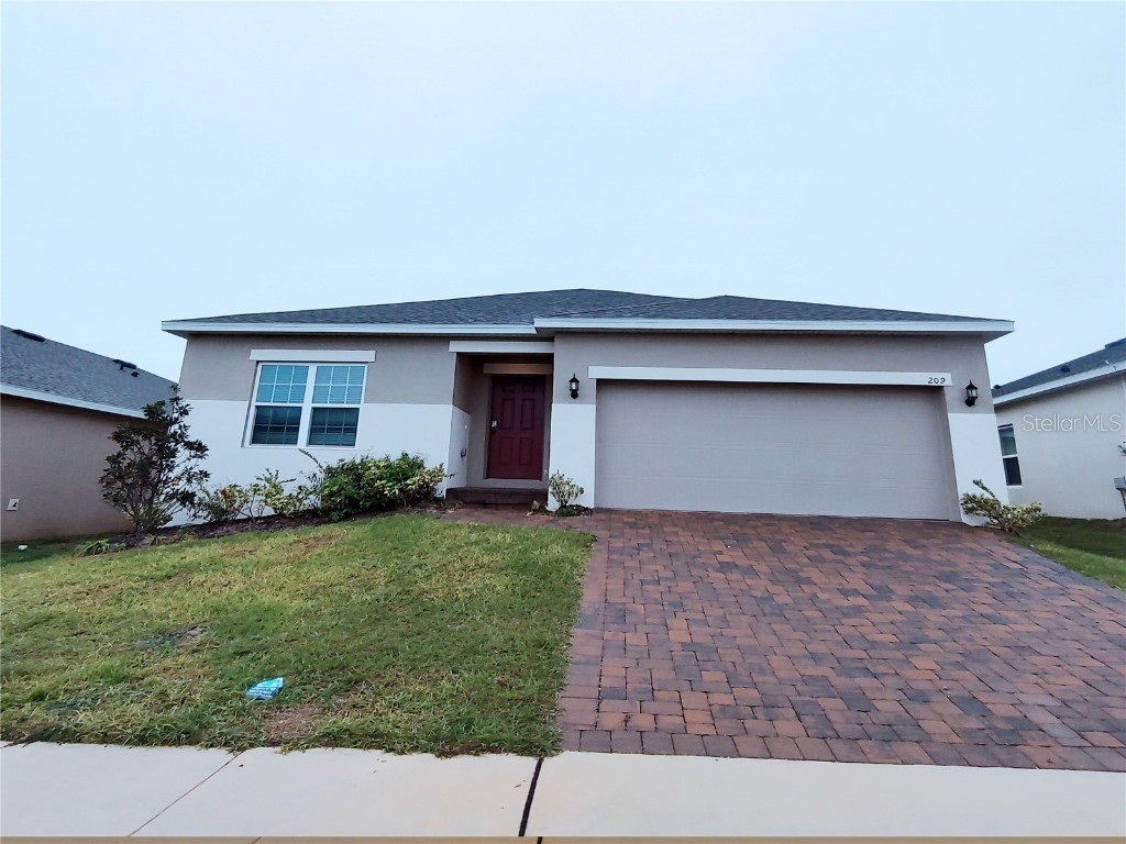 209 Juno Drive Groveland FL 34736 O6168370 image1