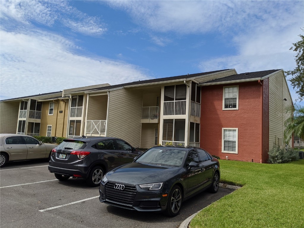 209 Lake Brook Circle #103 Brandon FL 33511 T3509086 image1