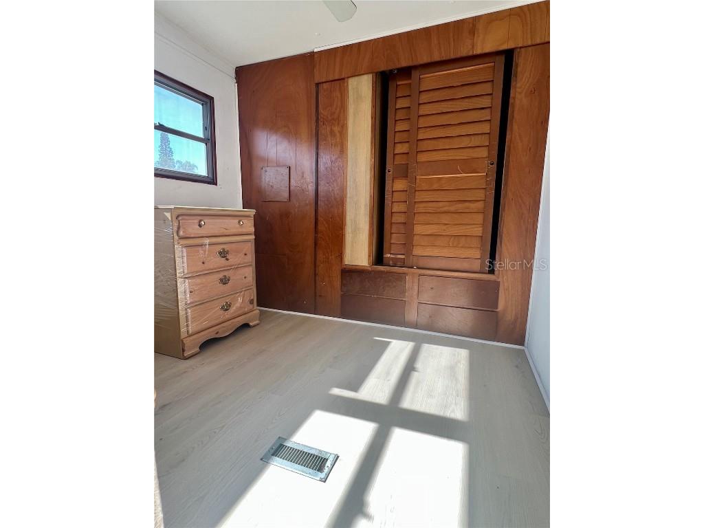 209 Lark Drive Largo FL 33778 TB8458137 image19