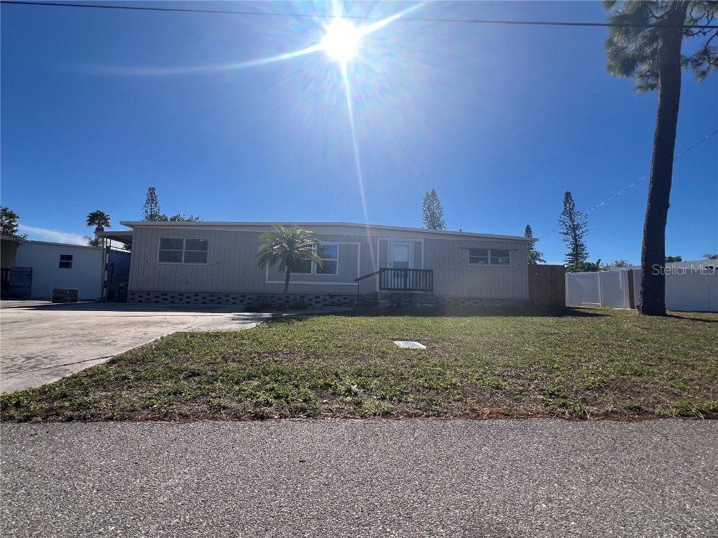 209 Lark Drive Largo FL 33778 TB8458137 image2