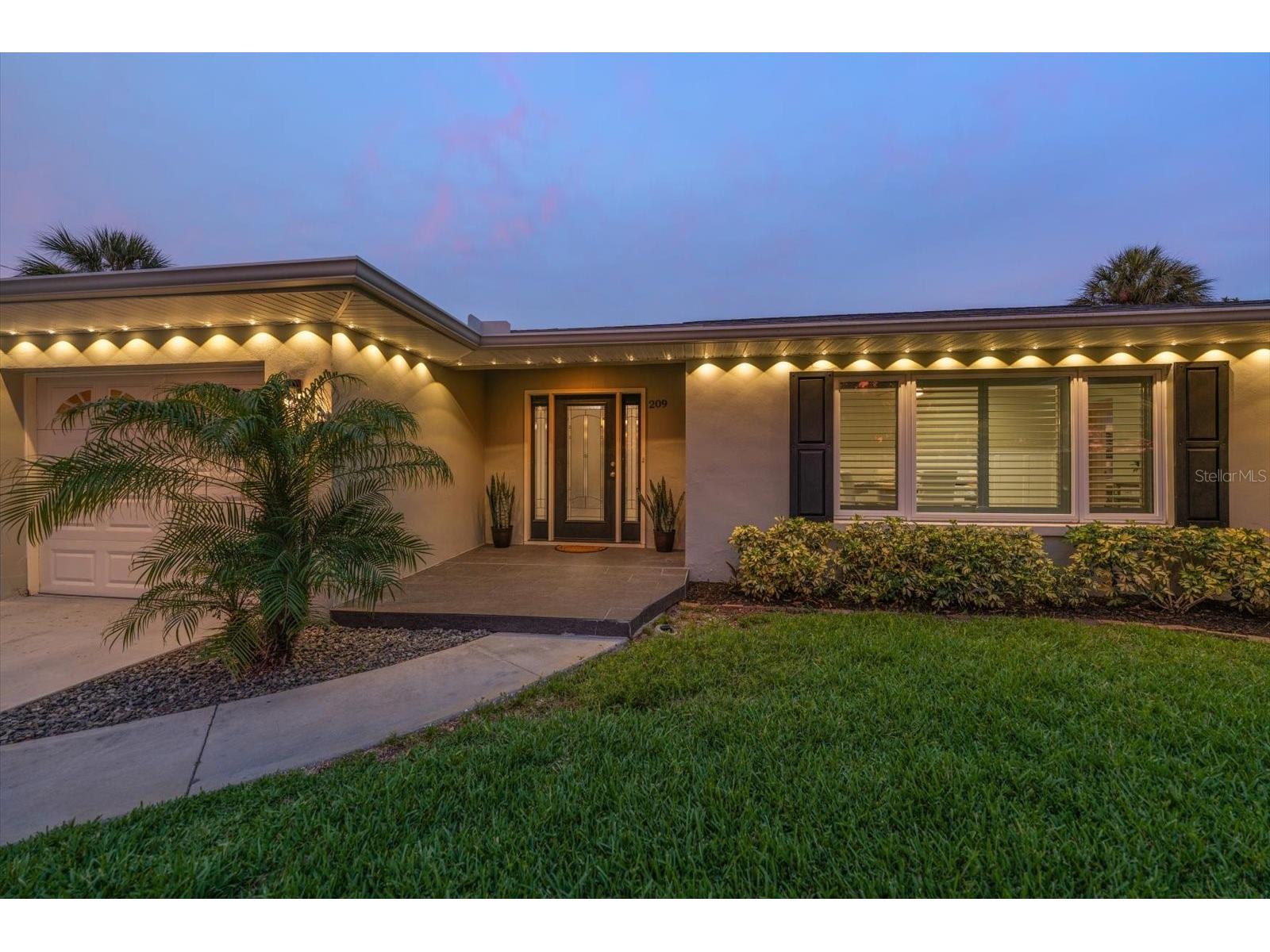 209 Live Oak Lane Largo FL 33770 TB8515816 image1