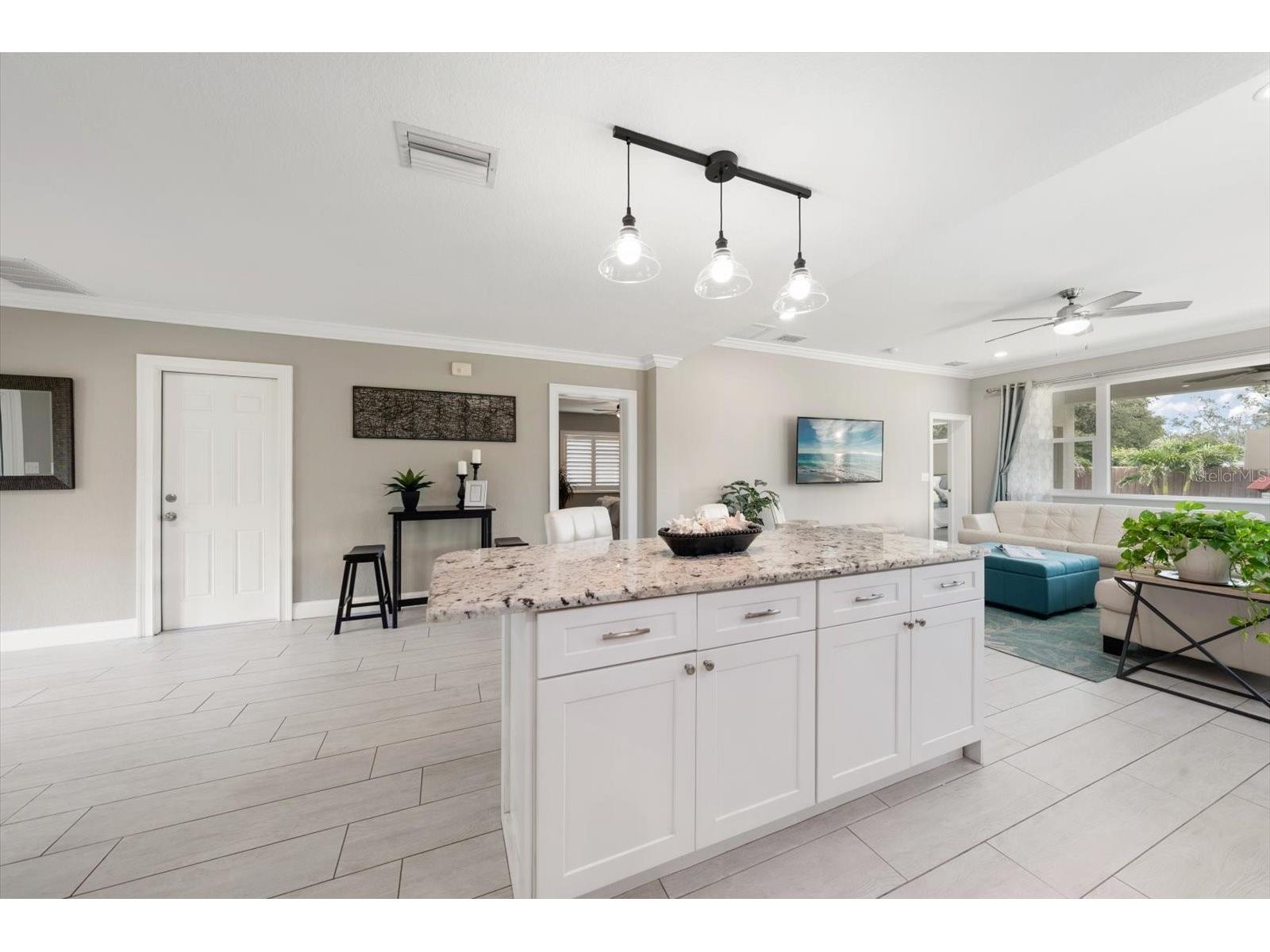 209 Live Oak Lane Largo FL 33770 TB8515816 image18