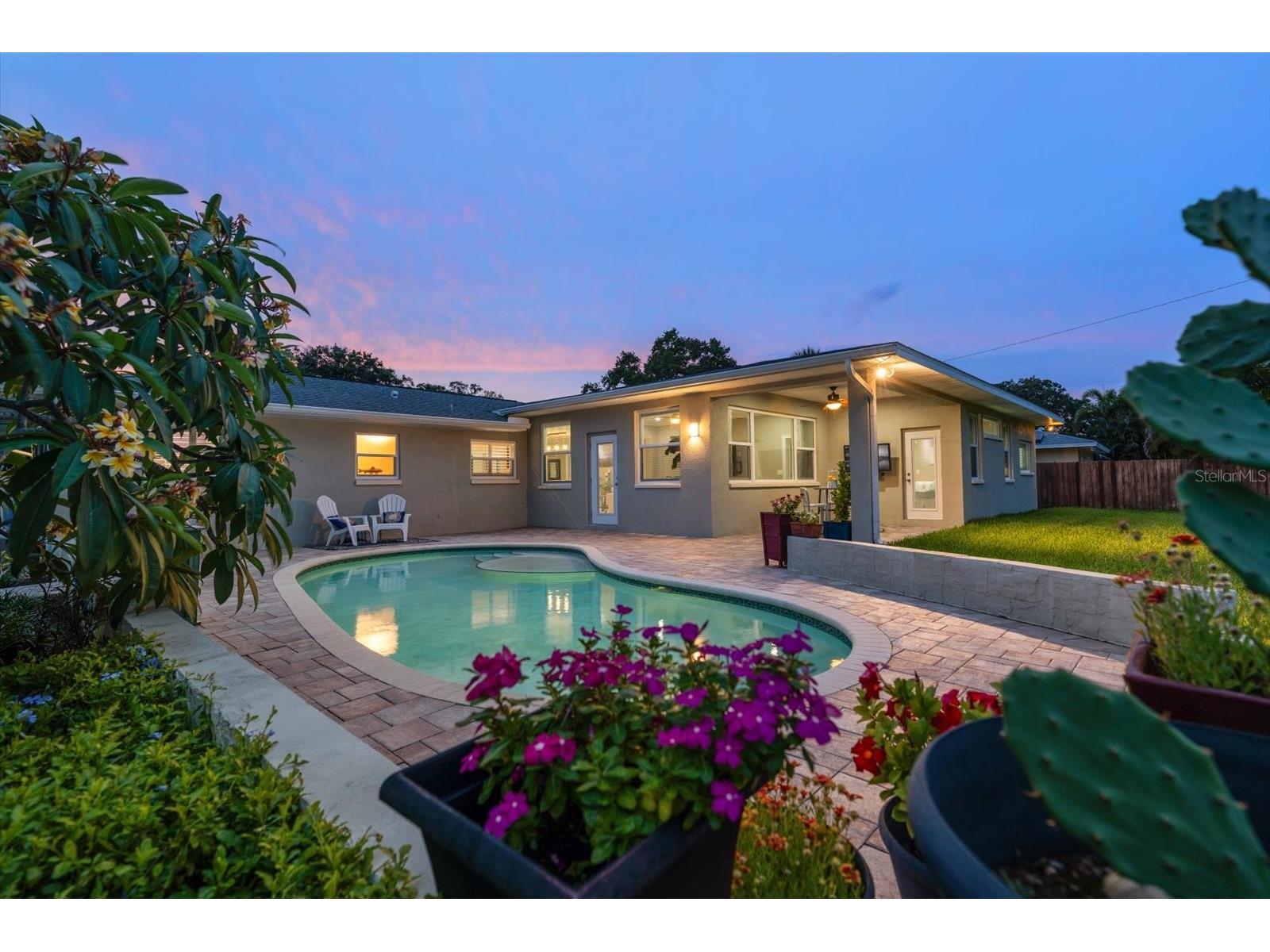 209 Live Oak Lane Largo FL 33770 TB8515816 image2