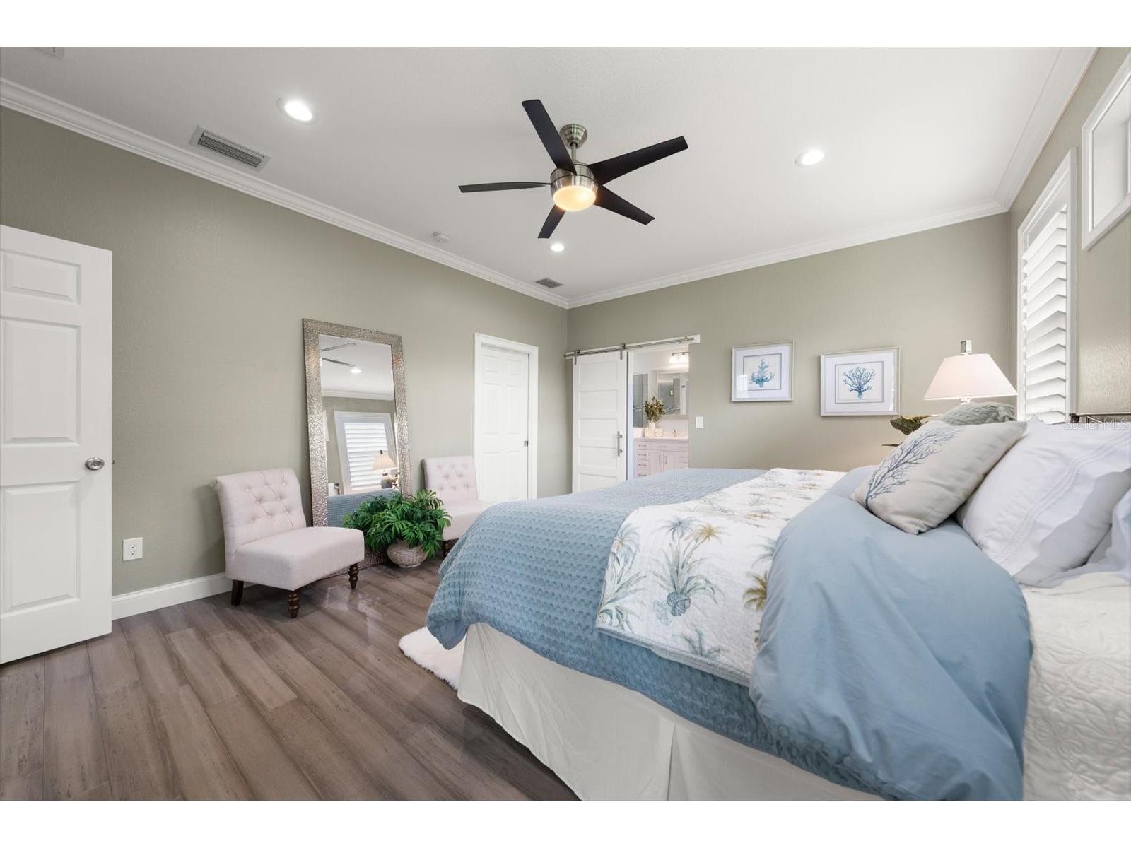 209 Live Oak Lane Largo FL 33770 TB8515816 image25