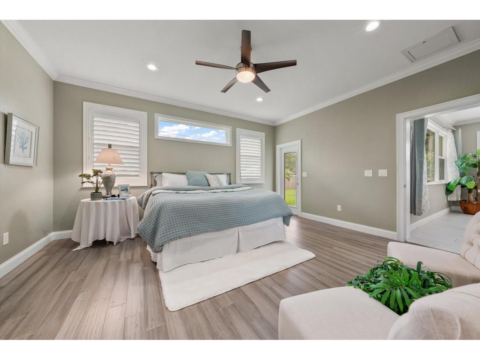 209 Live Oak Lane Largo FL 33770 TB8515816 image27