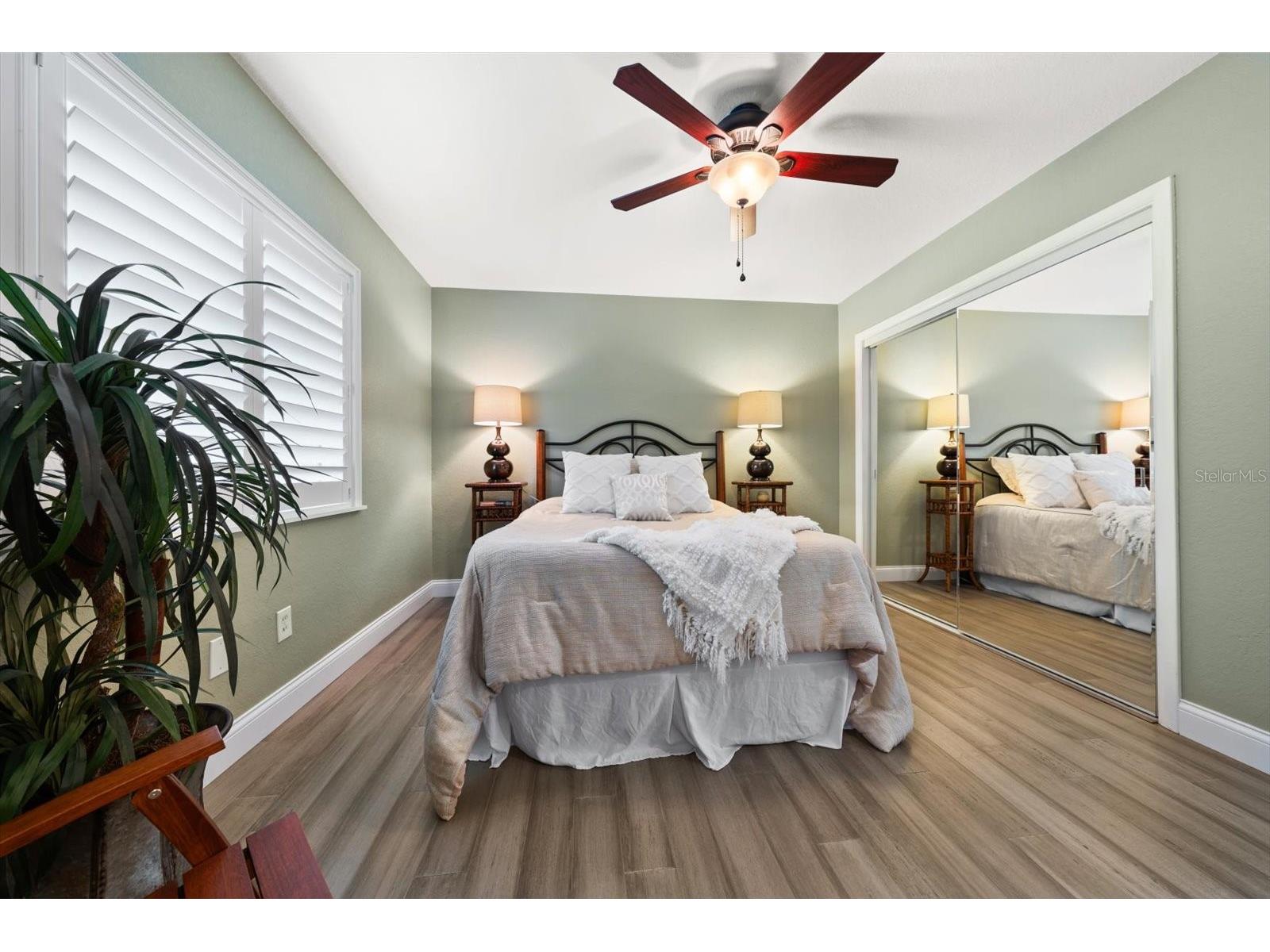 209 Live Oak Lane Largo FL 33770 TB8515816 image36