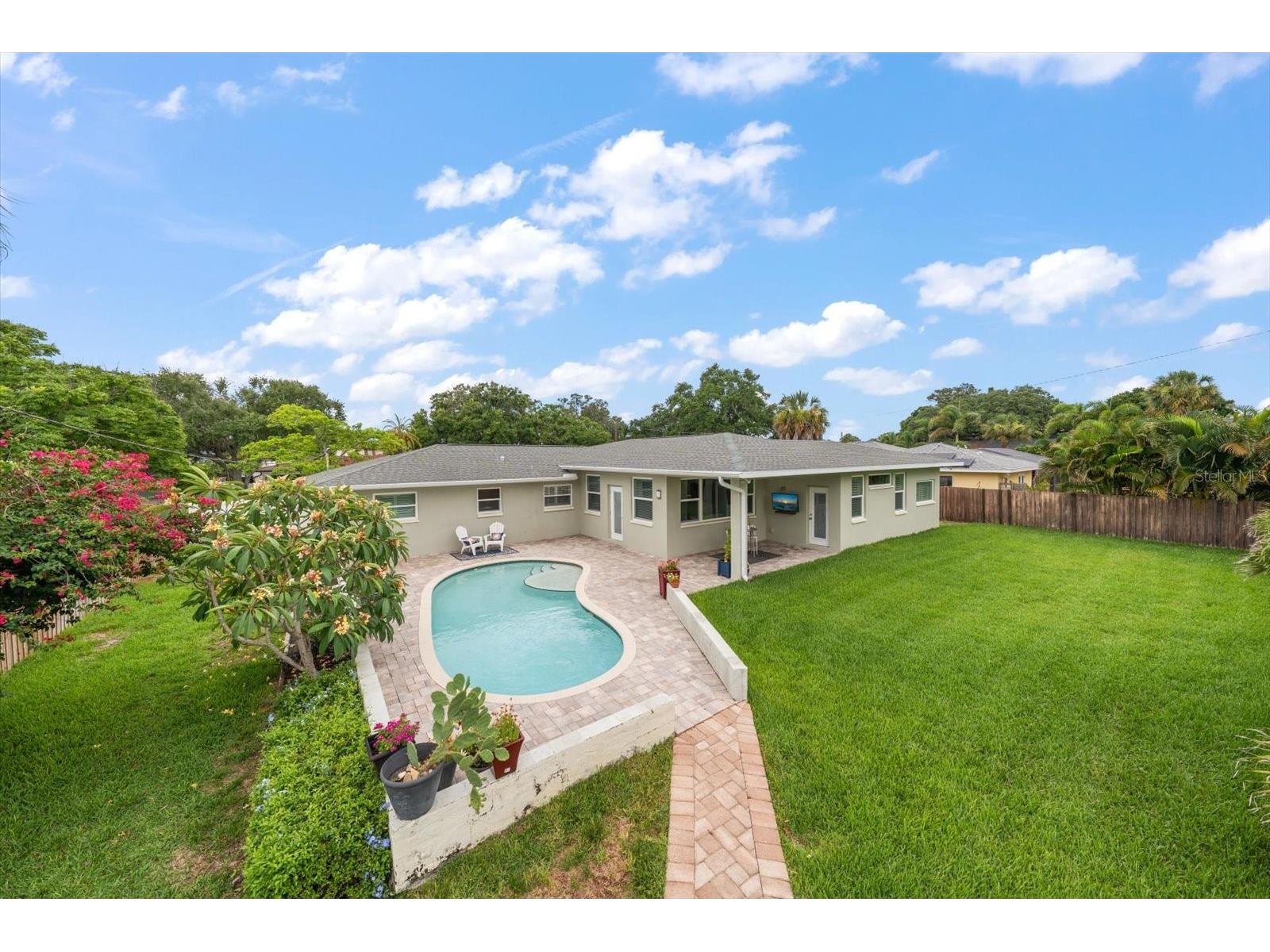 209 Live Oak Lane Largo FL 33770 TB8515816 image49
