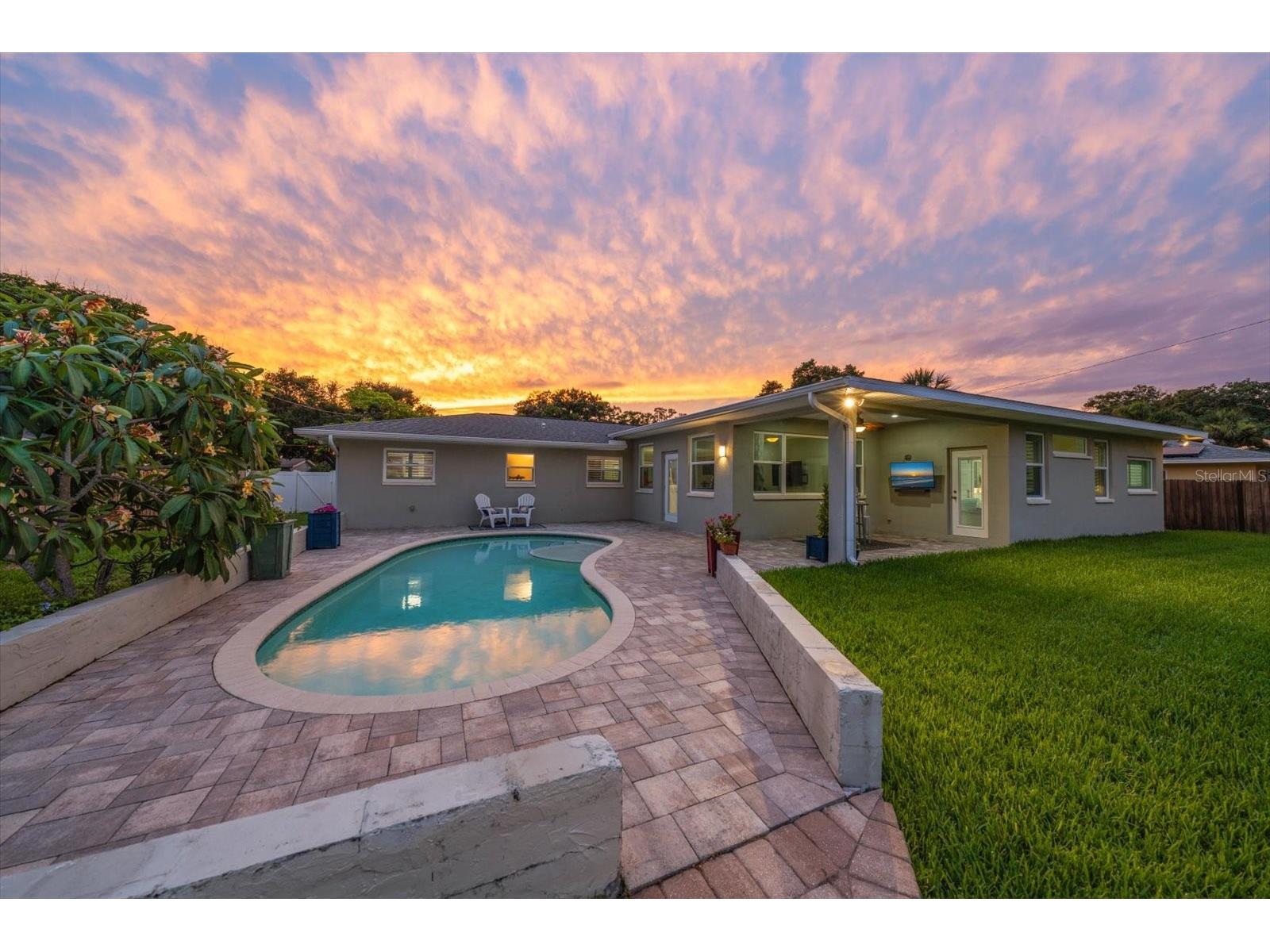 209 Live Oak Lane Largo FL 33770 TB8515816 image50