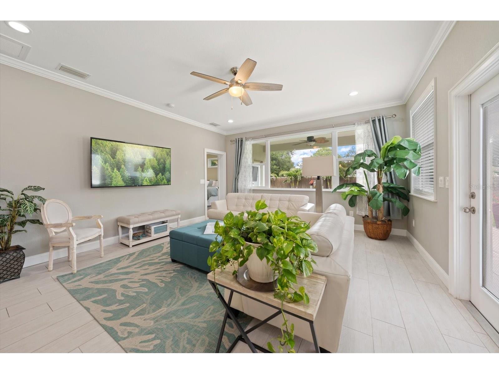 209 Live Oak Lane Largo FL 33770 TB8515816 image7