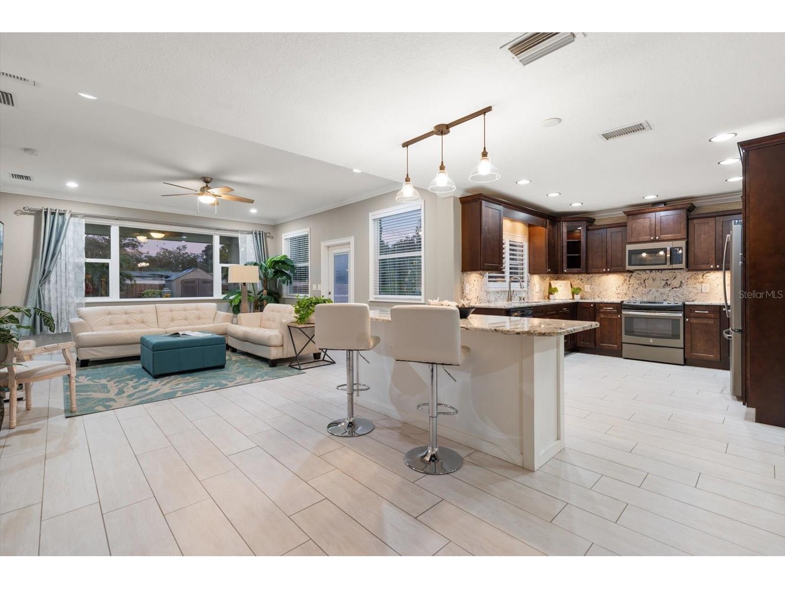 209 Live Oak Lane Largo FL 33770 TB8515816 image8
