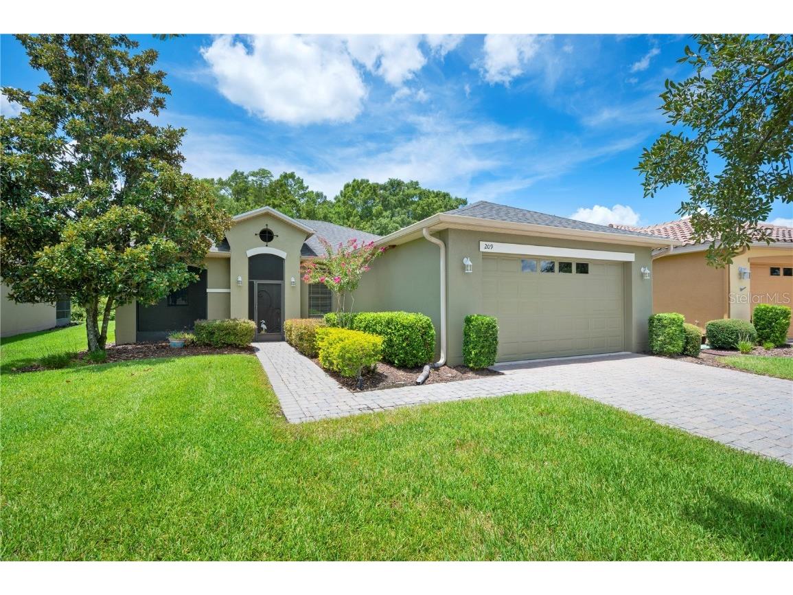 209 Los Gatos Place Kissimmee FL 34759 L4946275 image1