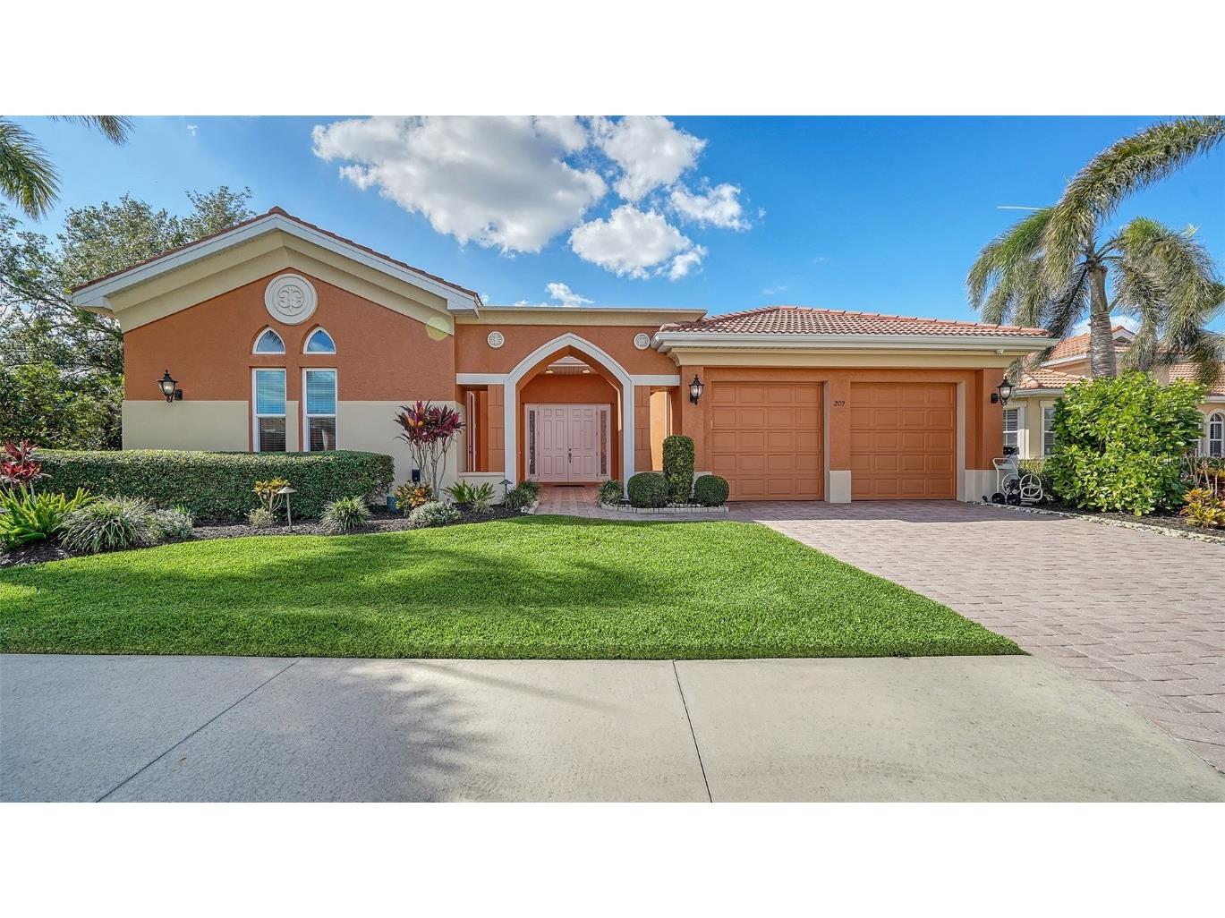 209 Martellago Drive North Venice FL 34275 N6135933 image1