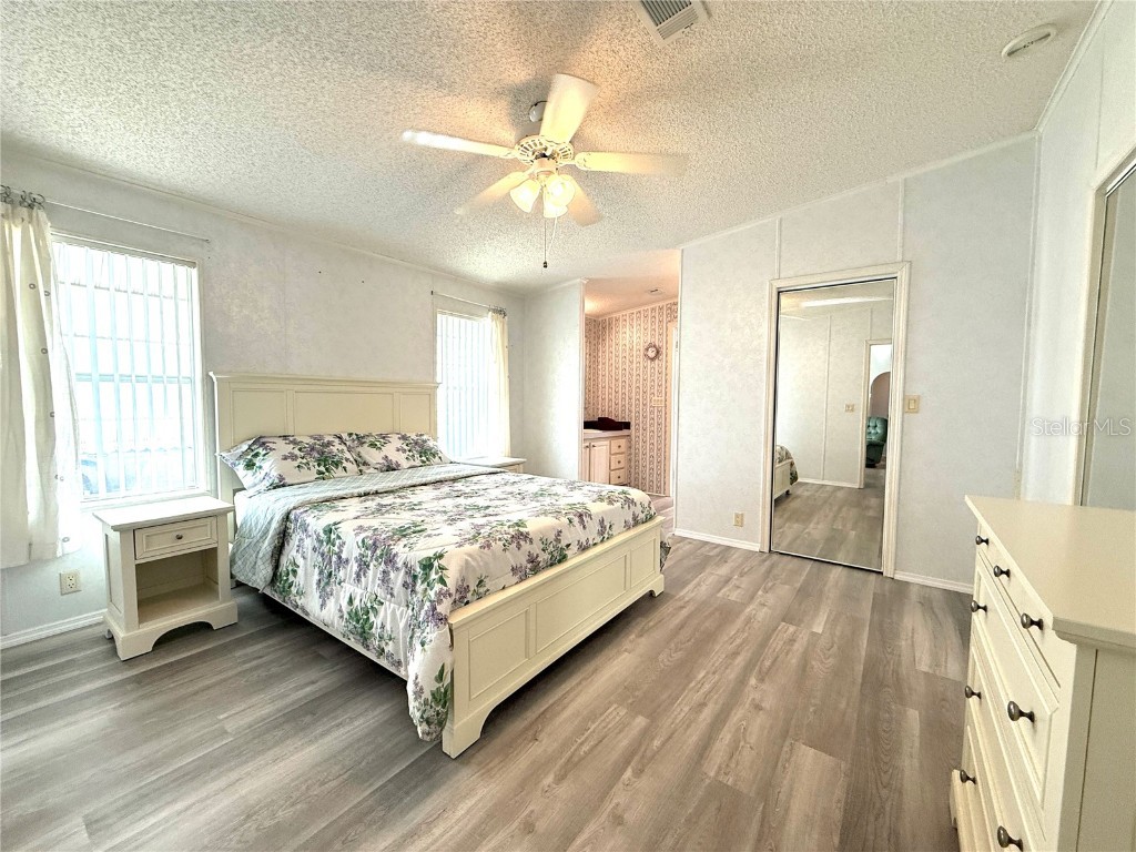 209 N Saint Thomas Circle Apollo Beach FL 33572 TB8444413 image16