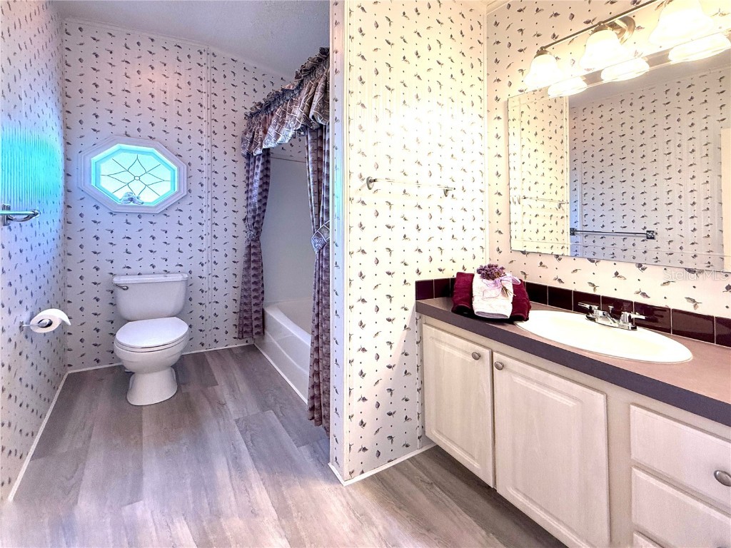 209 N Saint Thomas Circle Apollo Beach FL 33572 TB8444413 image22